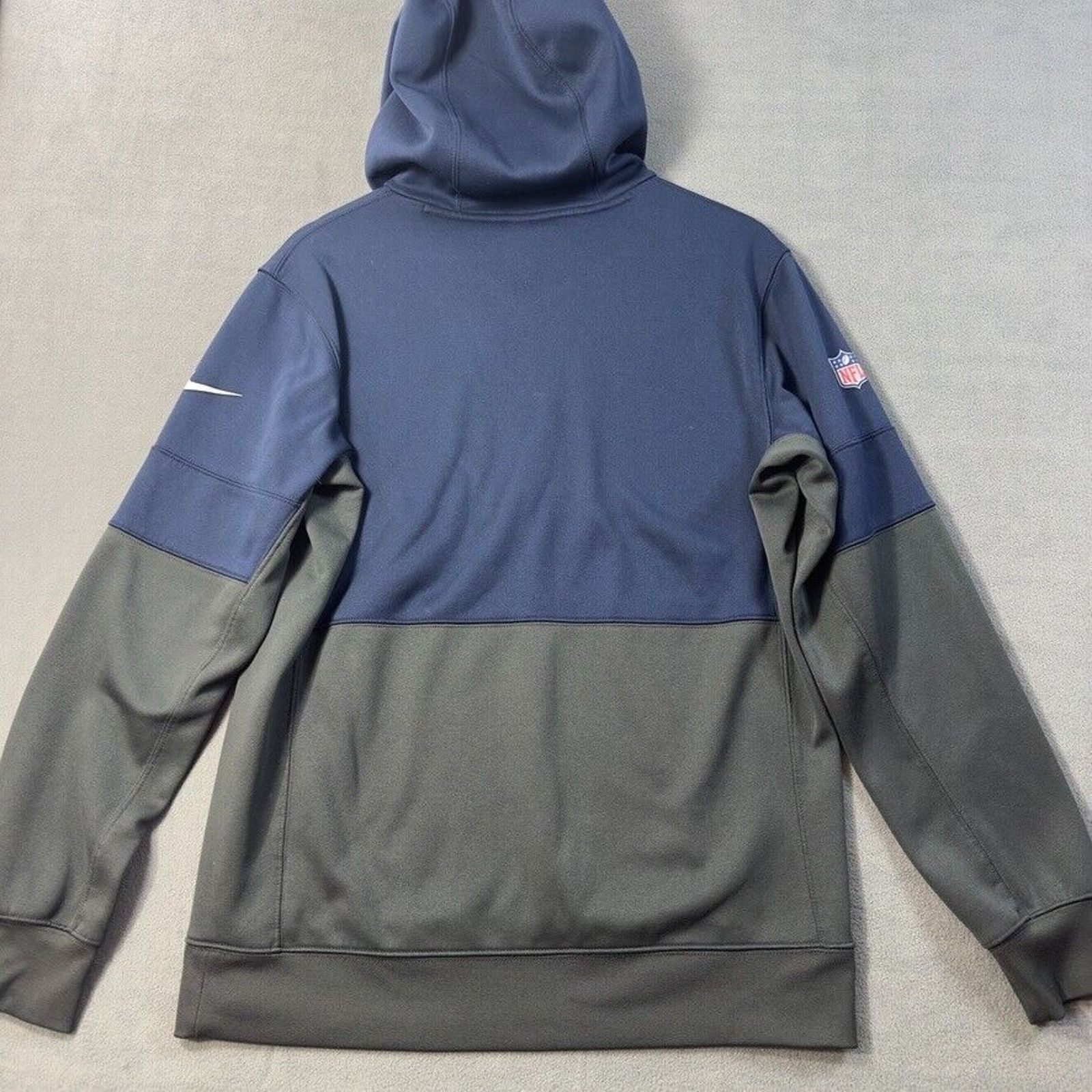 Nike Dallas Cowboys Nike Hoodie Mens Sz M On Field Sweatshirt Size US M / EU 48-50 / 2 - 9 Thumbnail