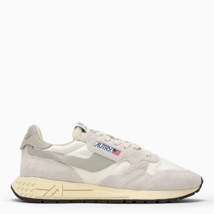 image of Autry O1D2Blof0224 Trainers In White Shoes, Men's (Size 10)