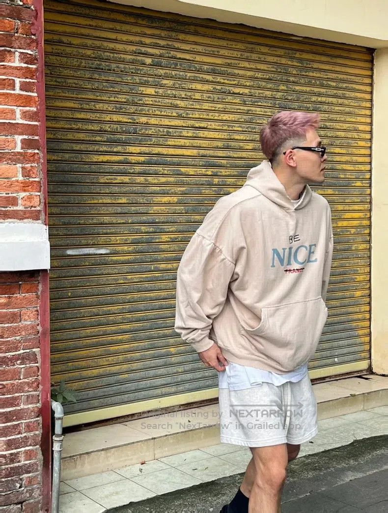 Balenciaga Balenciaga Letter Hooded Loose Long Sleeve Beige Hooded Sw Size US M / EU 48-50 / 2 - 8 Thumbnail