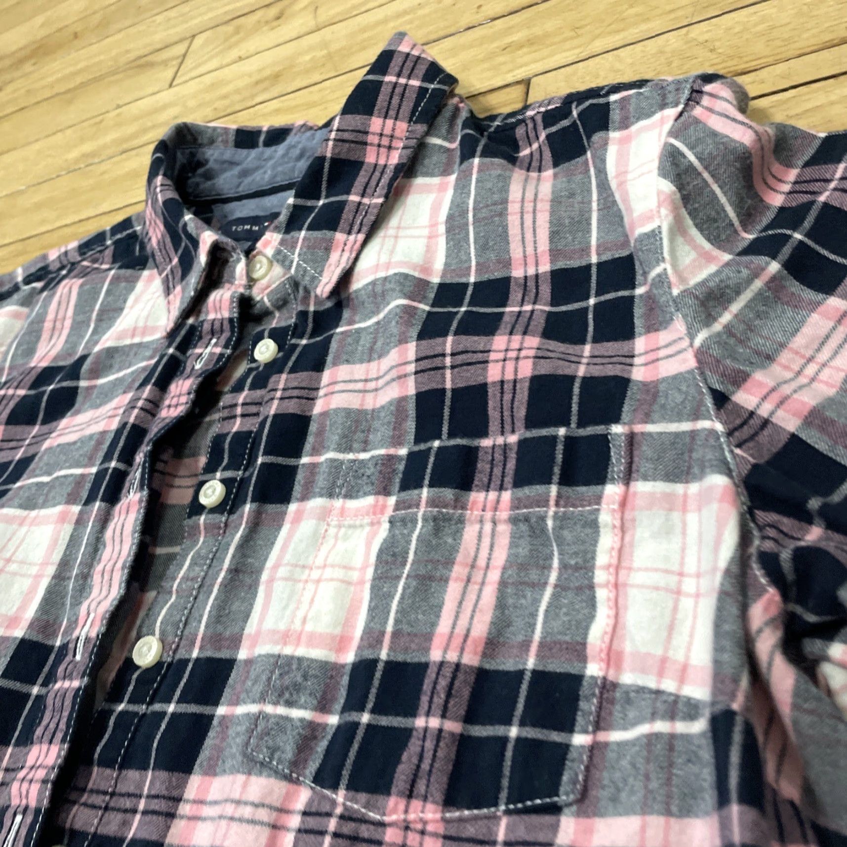 Tommy Hilfiger TOMMY HILFIGER Henley Shirt Women L Pink Plaid Western Surf Girl Y2K Sporty All Seasons Breathable Button-Up Casual Shirt Size L / US 10 / IT 46 - 4 Thumbnail