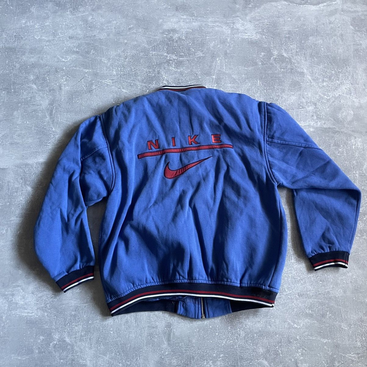 Nike Vintage 90s Nike Air Big Logo Varsity Bomber Jacket baggy tn Size US M / EU 48-50 / 2 - 1 Thumbnail