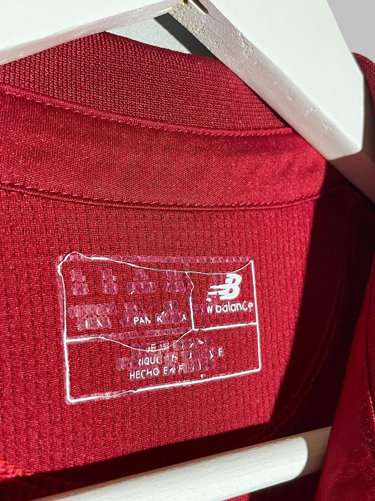 New Balance #11 Salah Liverpool New Balance 2018/19 Home Football Shirt Size US XL / EU 56 / 4 - 17 Thumbnail