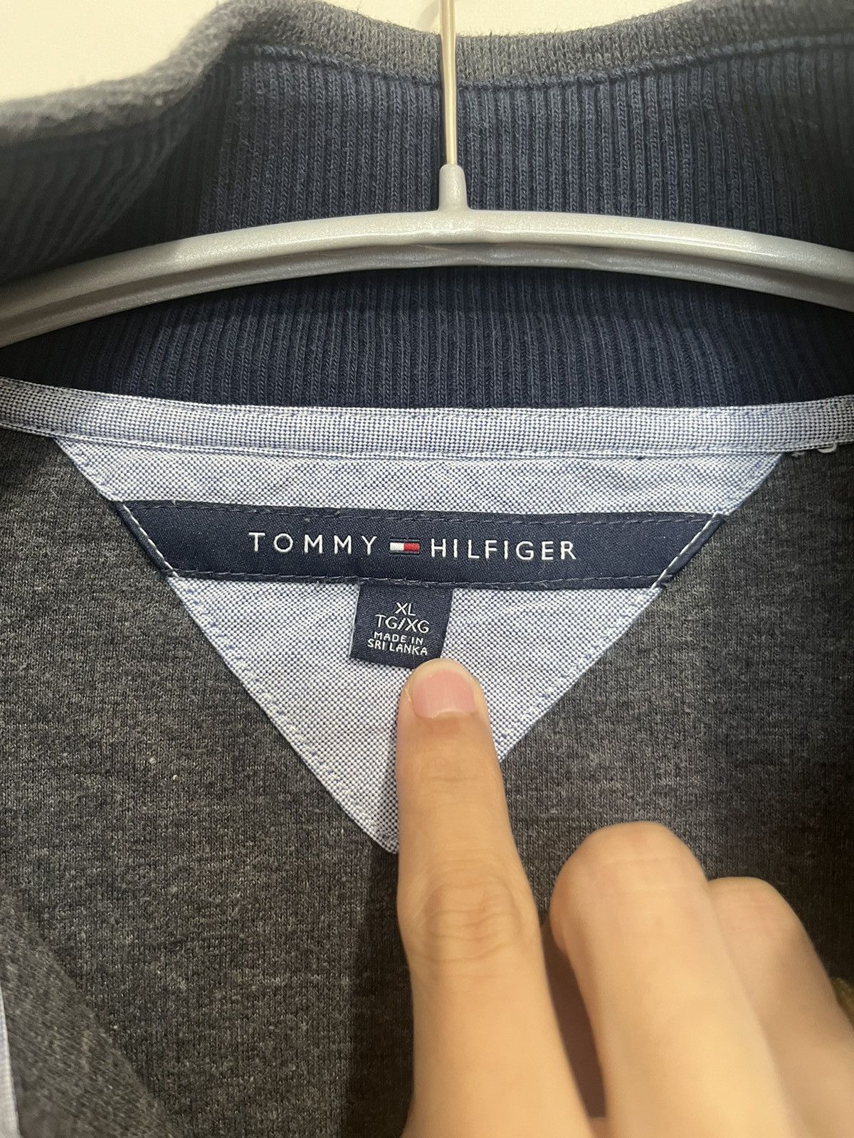 Tommy Hilfiger TOMMY HILFIGER HALF ZIP SWEATER Size US L / EU 52-54 / 3 - 4 Thumbnail