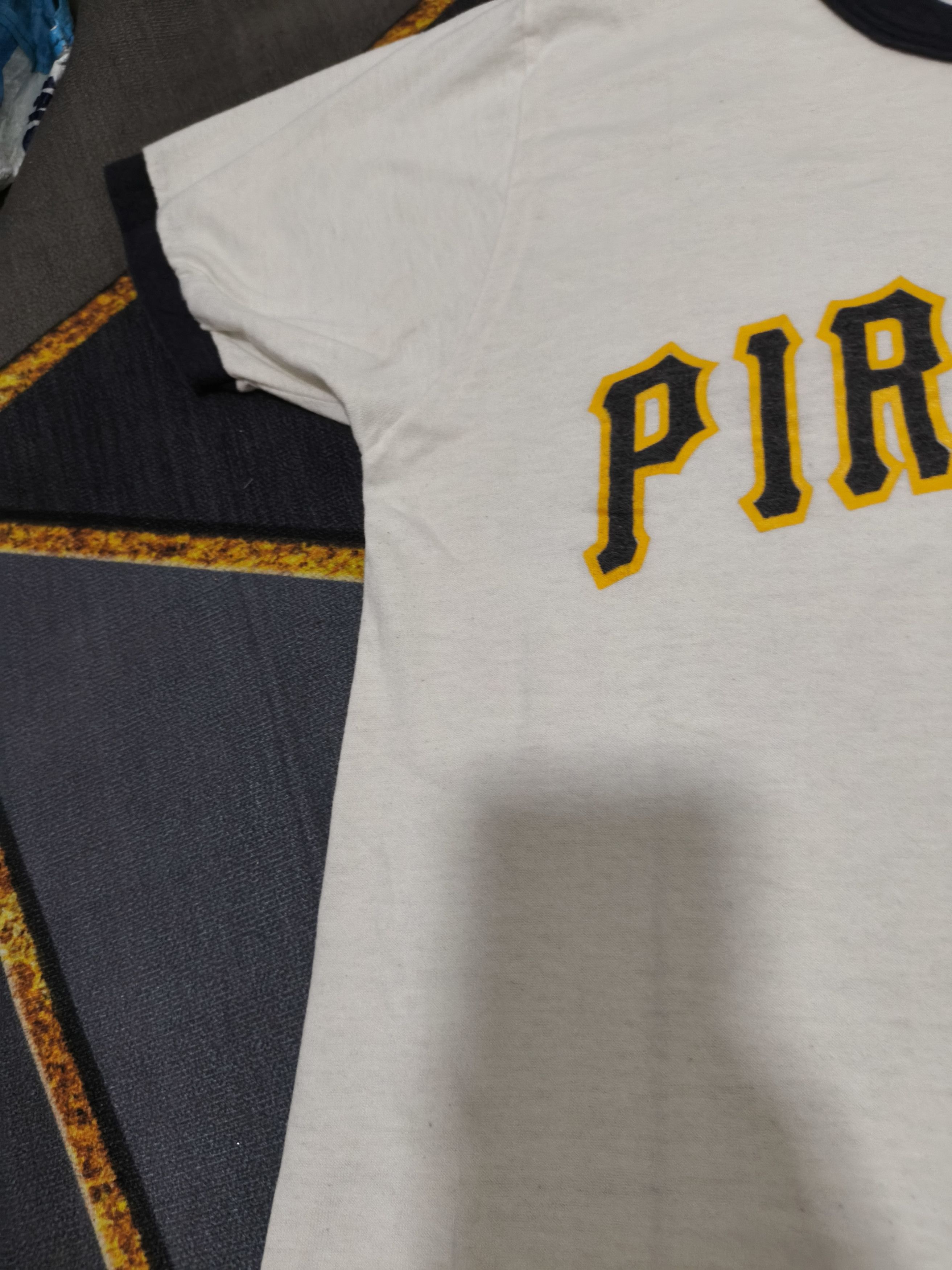 Champion Vintage 70s Champion Ringer T-Shirt – Pittsburgh Pirates MLB Size US M / EU 48-50 / 2 - 7 Thumbnail