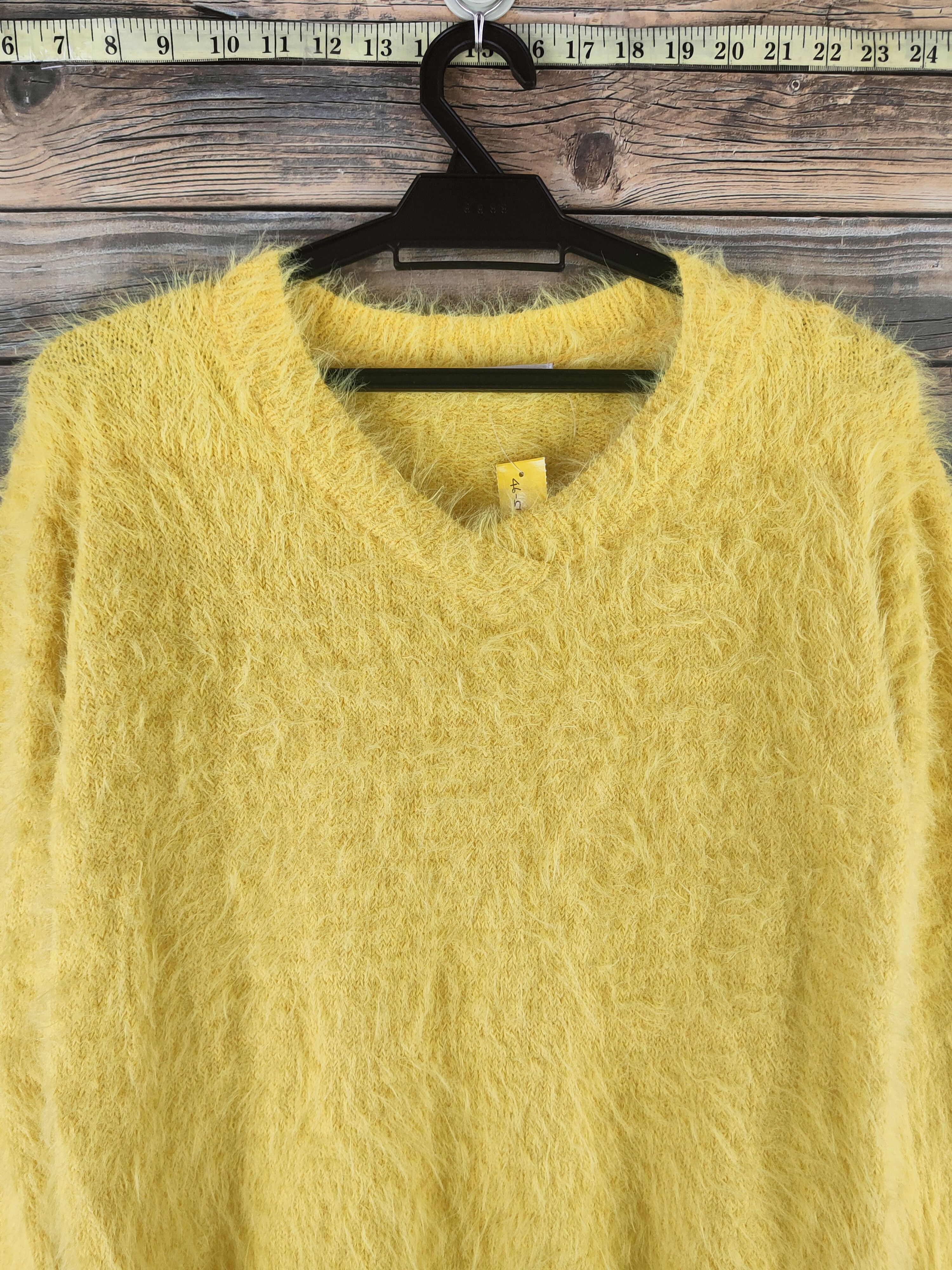 Japanese Brand DL Khalita Yellow Fur Mohair Knitwear #46-513 Size US S / EU 44-46 / 1 - 2 Thumbnail