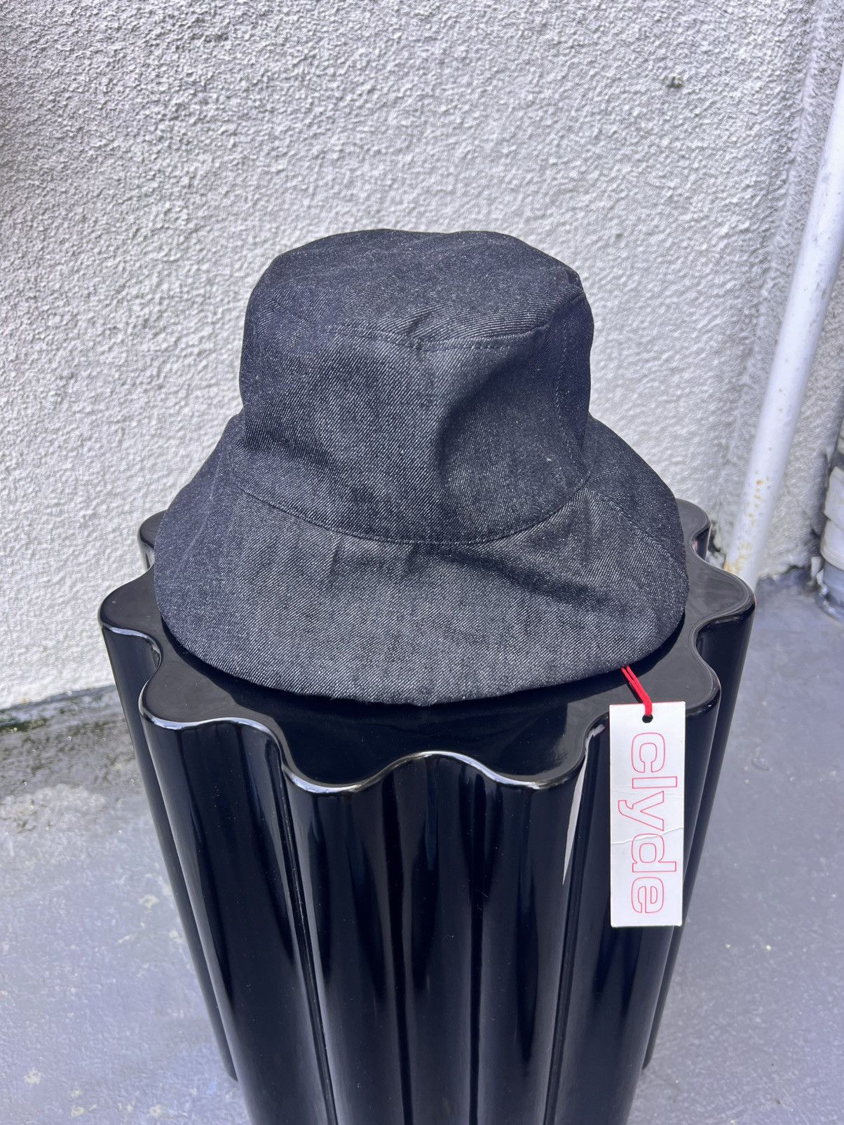 Designer Clyde Reversible Denim Sherpa Bucket Hat Size M Made in USA Size ONE SIZE - 1 Thumbnail