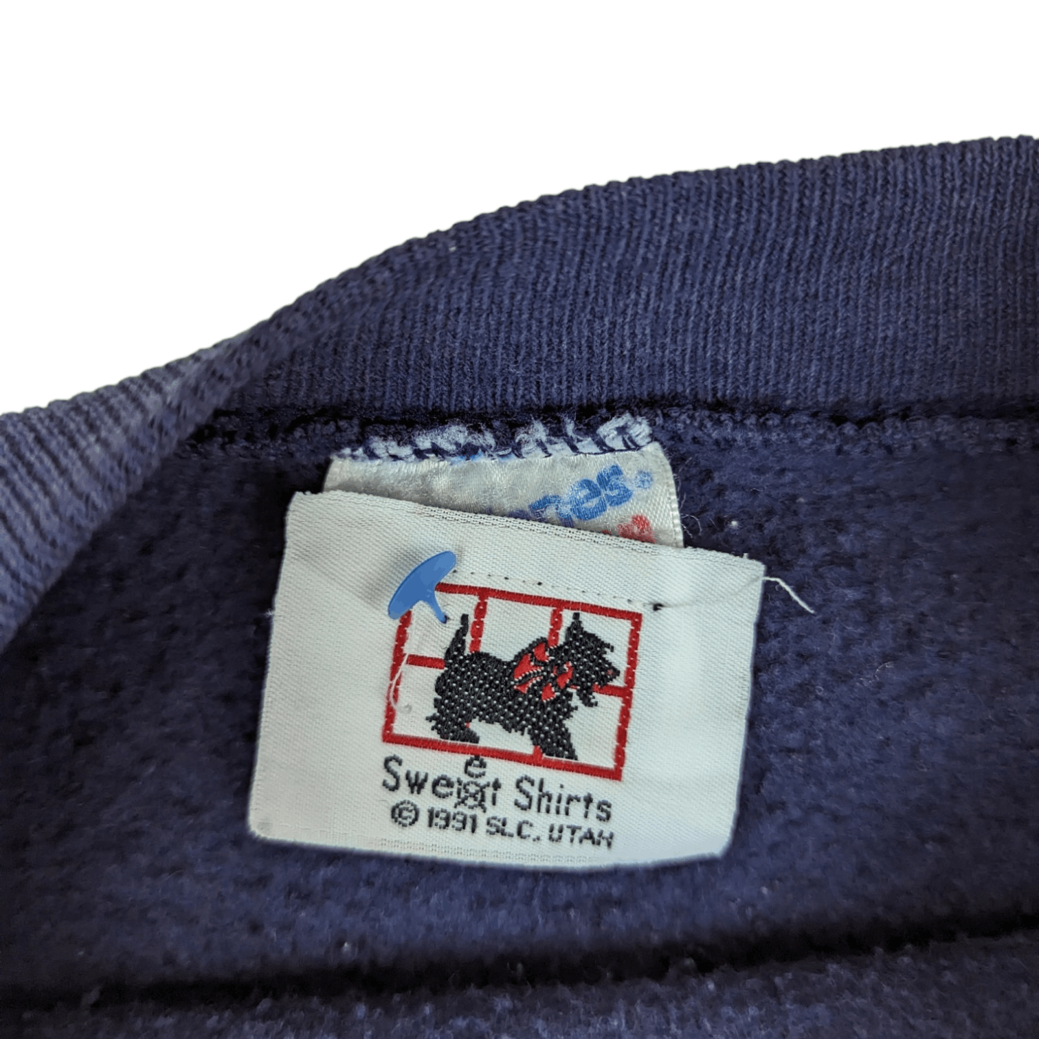 Hanes Vintage 1991 HANES Custom Hand Embodied Flower Sweatshirt Size US L / EU 52-54 / 3 - 8 Thumbnail
