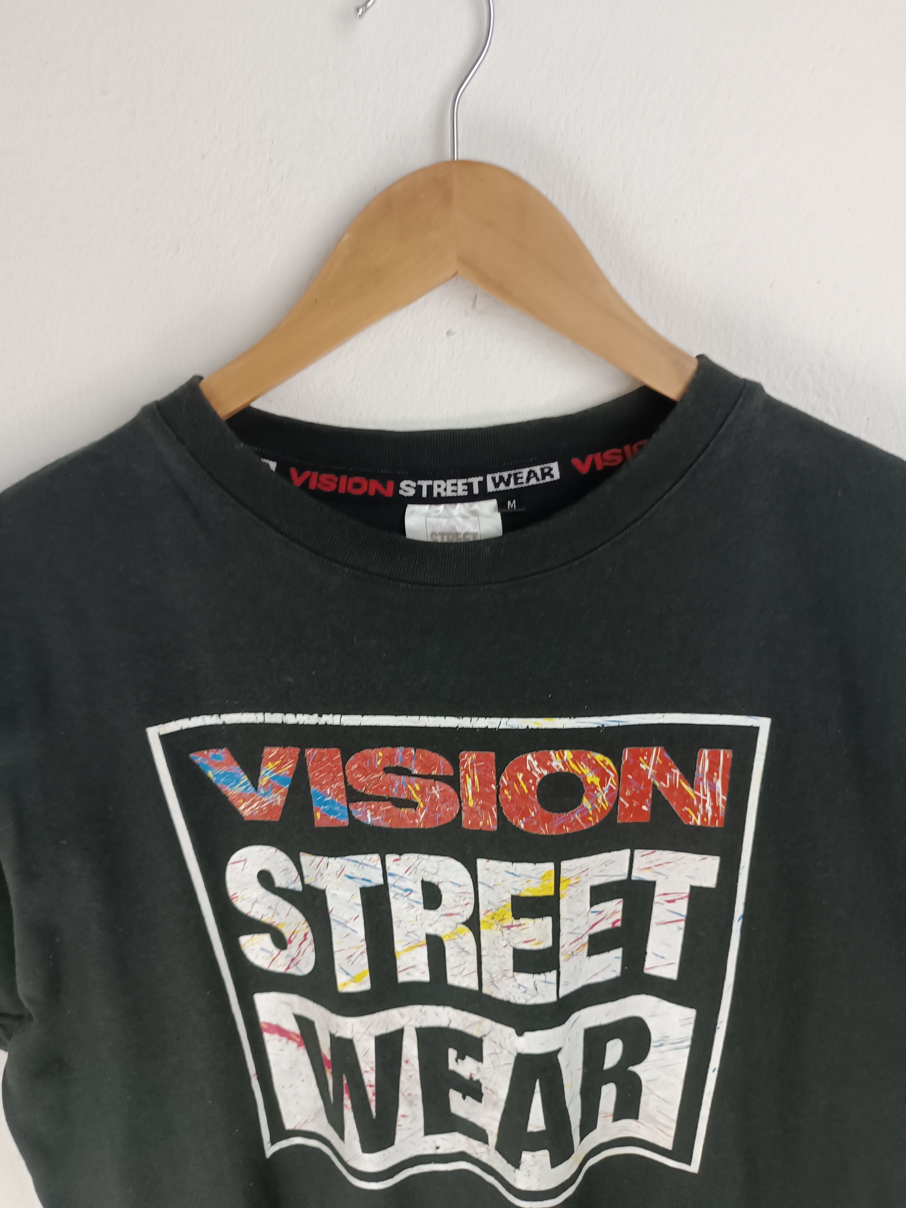 Vintage VINTAGE VISION STREETWEAR SKATEBOARDING SURFING TEE Size US L / EU 52-54 / 3 - 5 Thumbnail