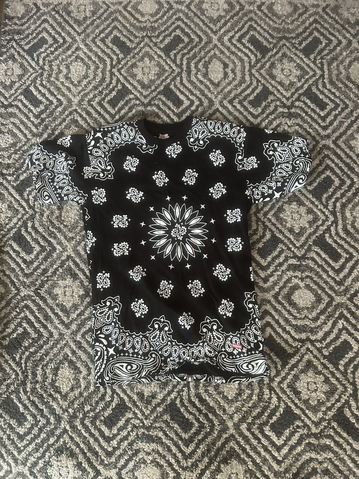 Hanes × Supreme Hanes x supreme collab Size US S / EU 44-46 / 1 - 1 Preview