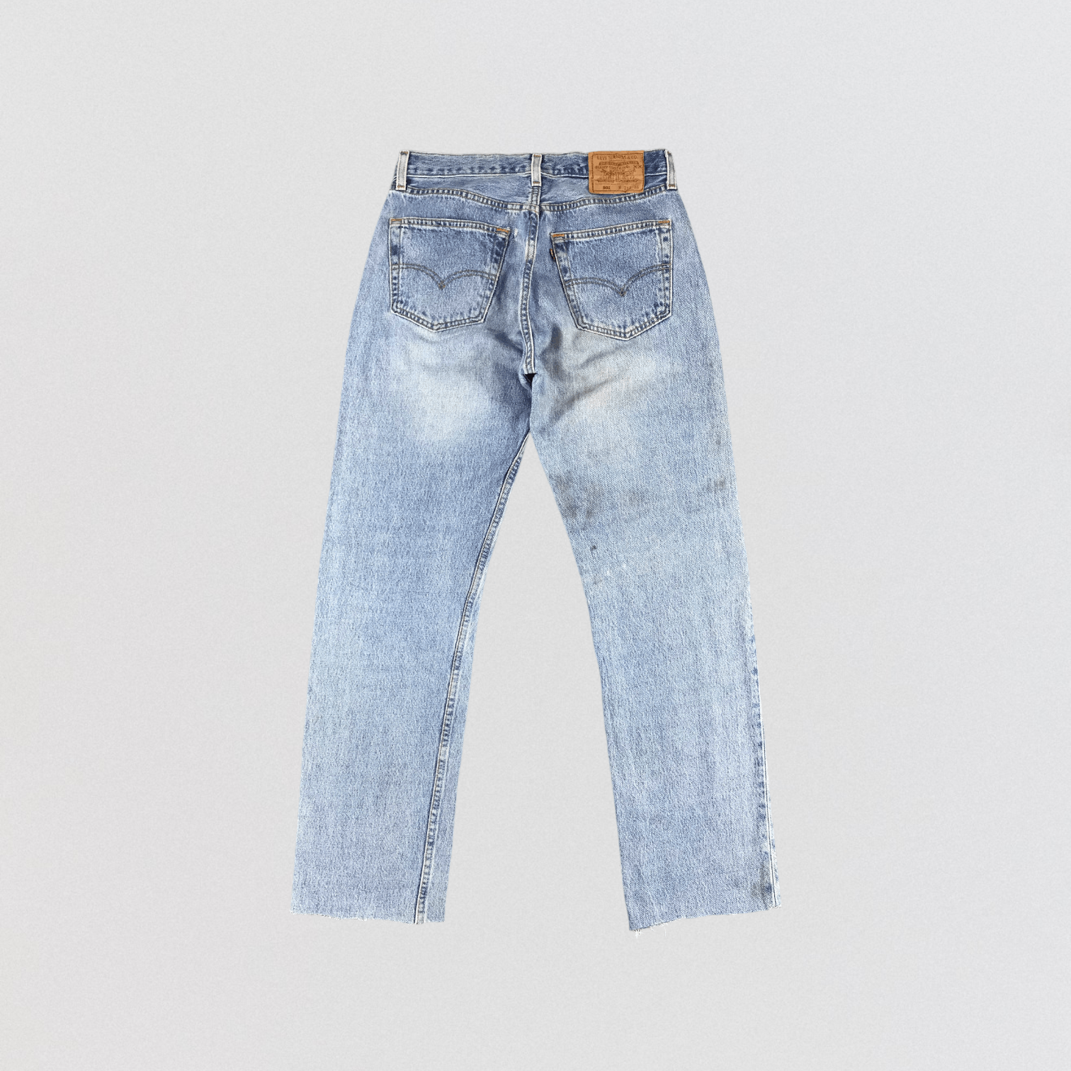 Levi's × Vintage Vintage 90s Light Wash Levis 501 Jeans-JM893 Size US 30 / EU 46 - 2 Thumbnail