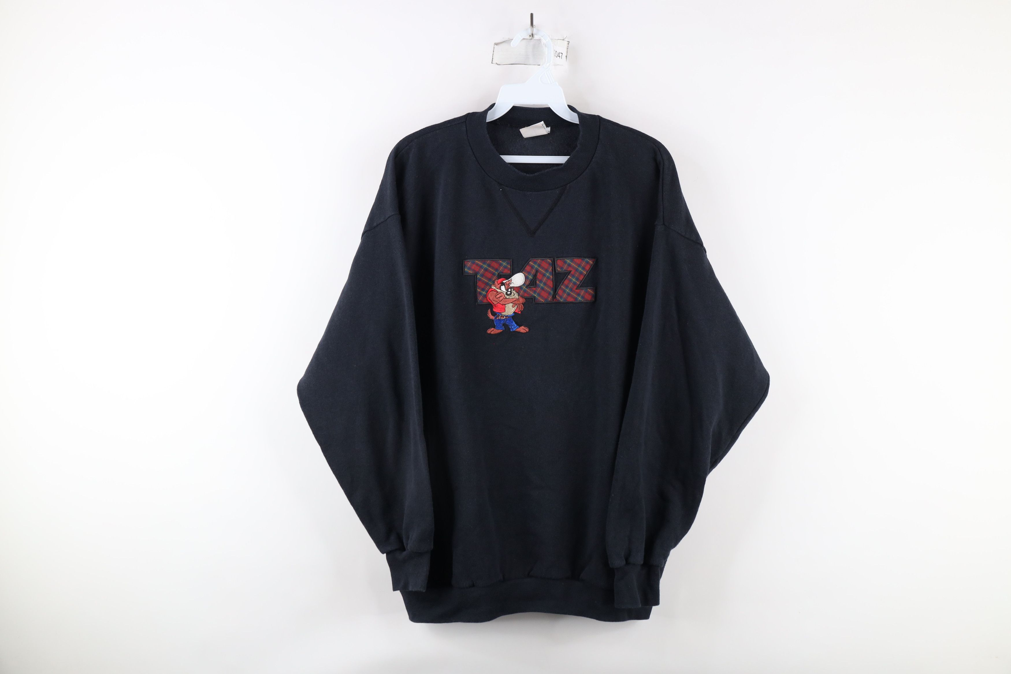 Vintage Vintage 90s Looney Tunes Out Taz Devil Sweatshirt Black USA Size US L / EU 52-54 / 3 - 1 Thumbnail