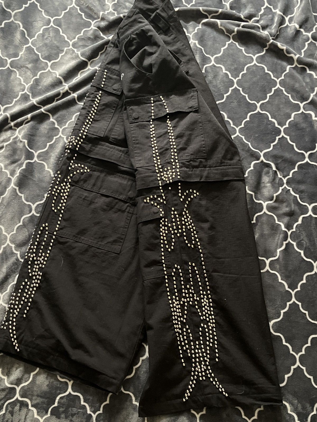 Chew Forever Chew forever roach transformable cargo pants Size US 30 / EU 46 - 3 Thumbnail