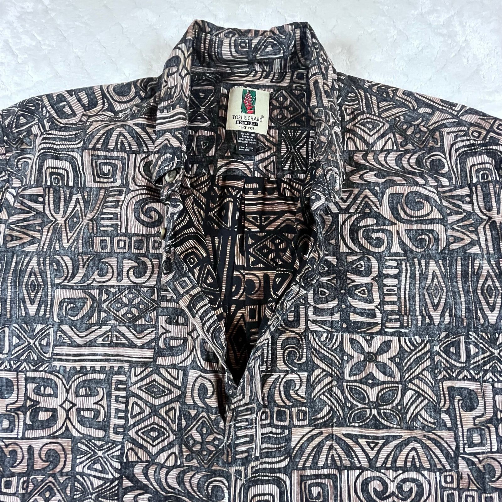 Tori Richard Tori Richard Hawaiian Tribal Pattern Beach Summer 1/4 Brown Size US L / EU 52-54 / 3 - 4 Thumbnail