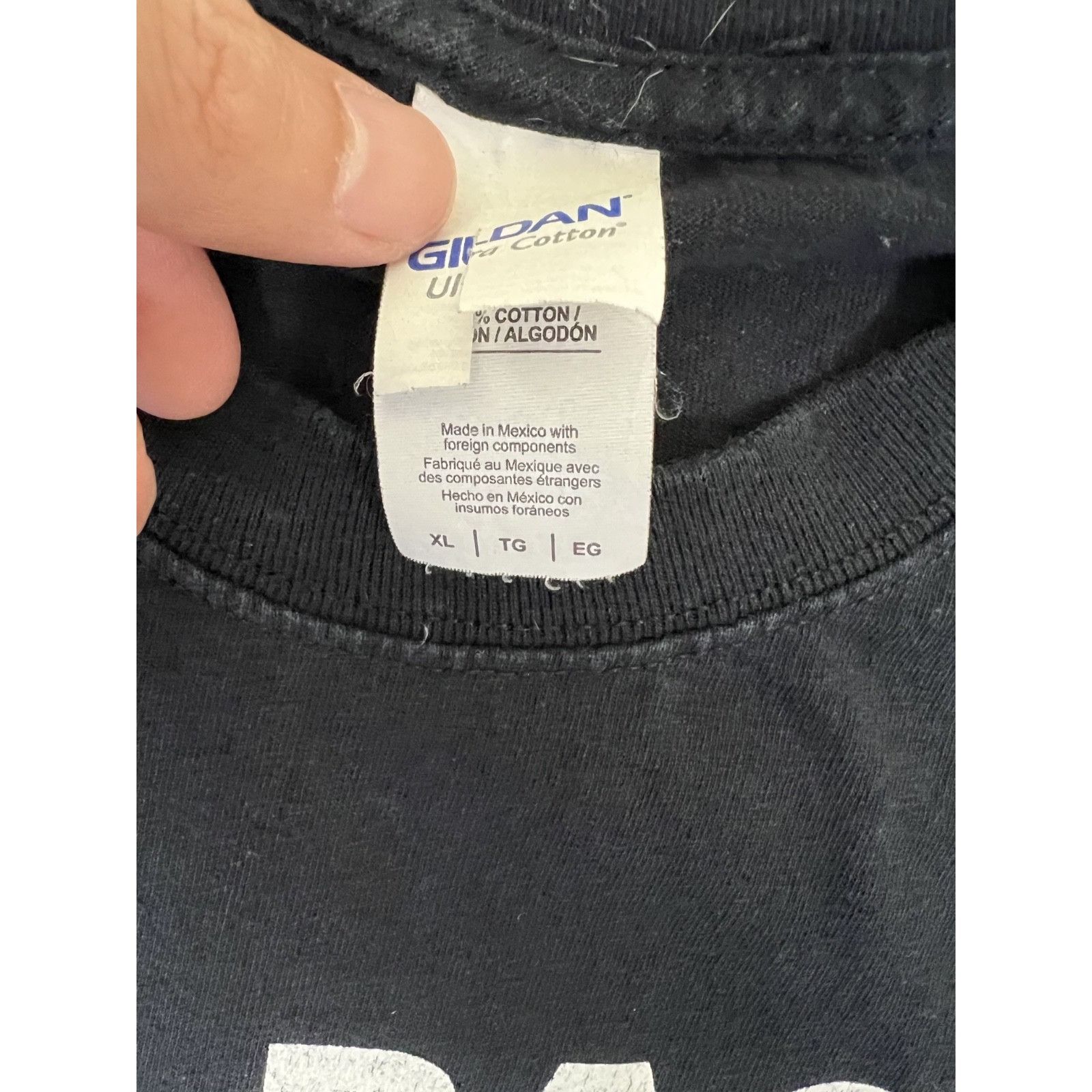 Gildan Vintage Oakland Raiders T-Shirt Size XL Y2K Raider Nation Ch Size US XL / EU 56 / 4 - 6 Thumbnail