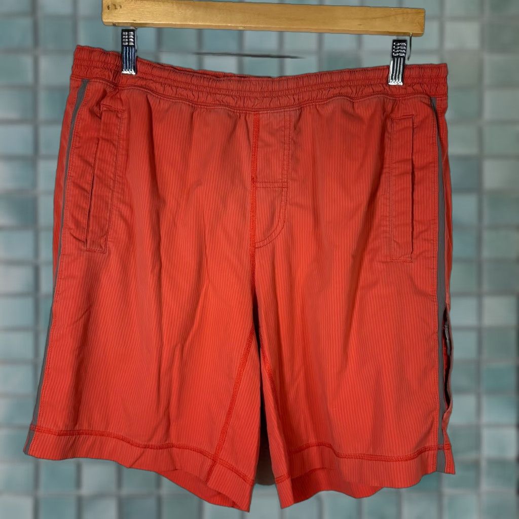Lululemon Lululemon Mens Athletic Shorts Orange Striped Zipper Pocket Elastic Waist Size L Size US 33 - 1 Thumbnail