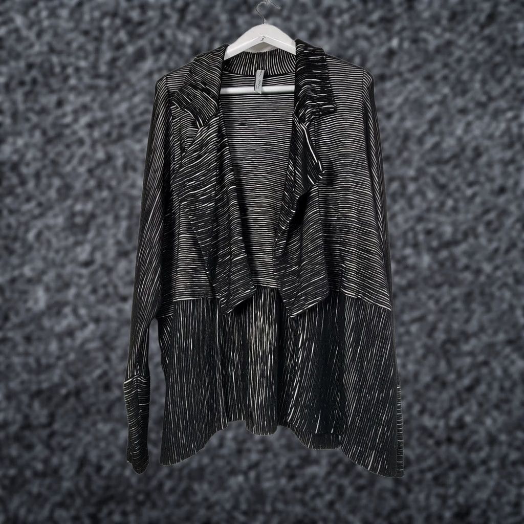 Vintage Cynthia Ashby Black & White Striped Open Front Drape Cardigan Jacket Small Womens Size S / US 4 / IT 40 - 1 Thumbnail