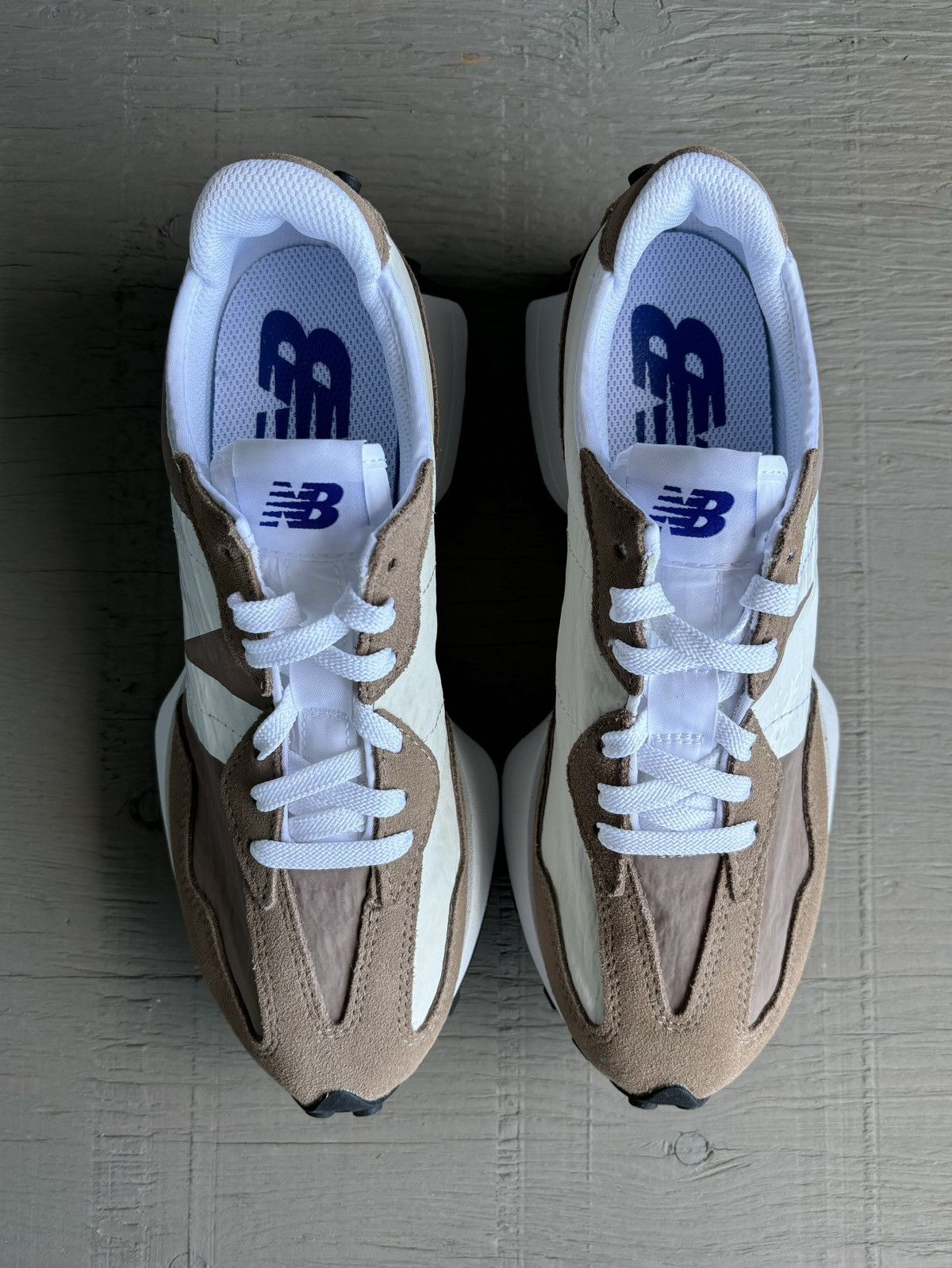 New Balance New Balance 327 Mushroom Moonbeam Sneakers Waffle MS327LK1 7 Size US 7.5 / EU 40-41 - 1 Thumbnail