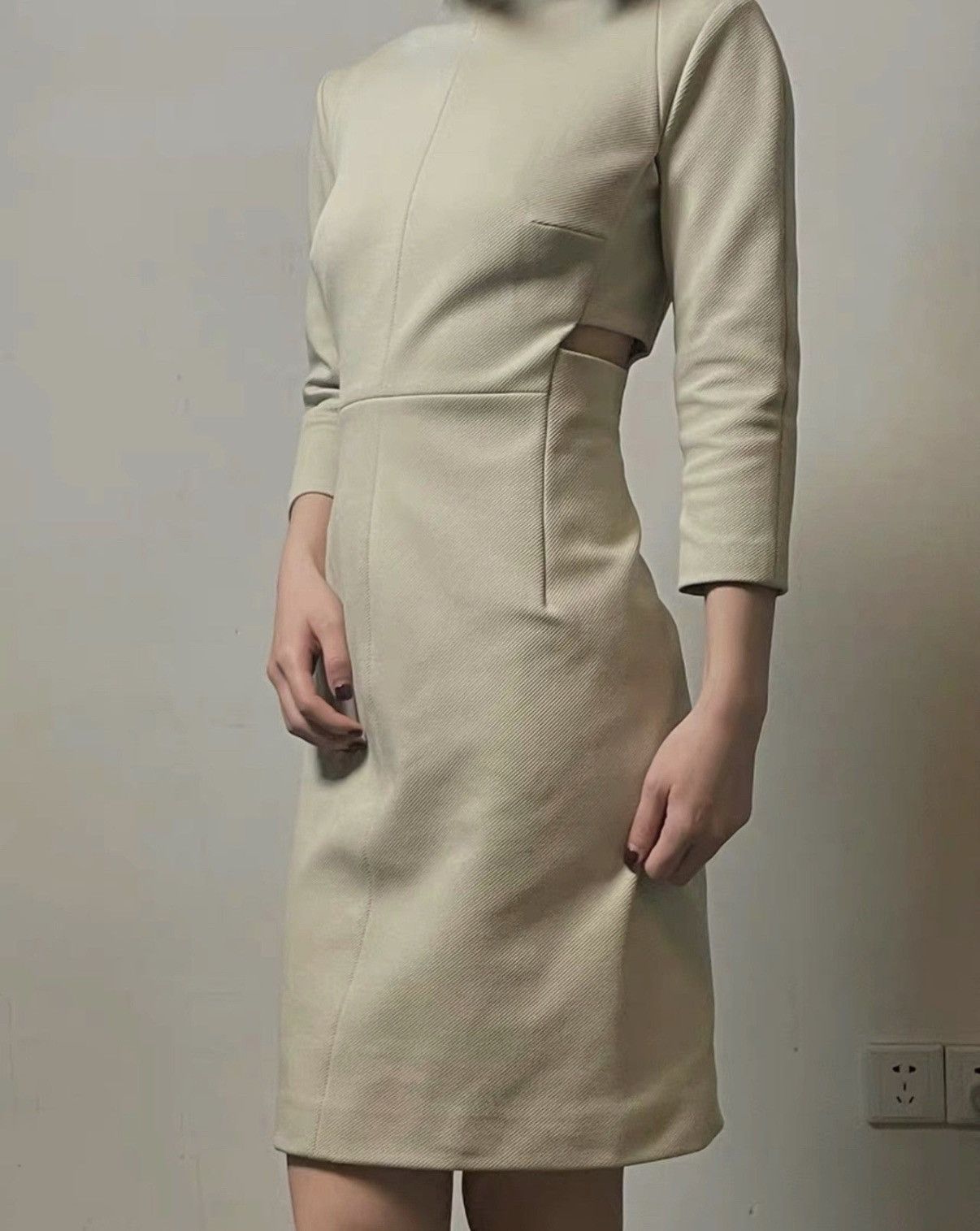 Gucci Gucci/Side Cutout Long Sleeve Dress K12 Size S / US 4 / IT 40 - 1 Thumbnail