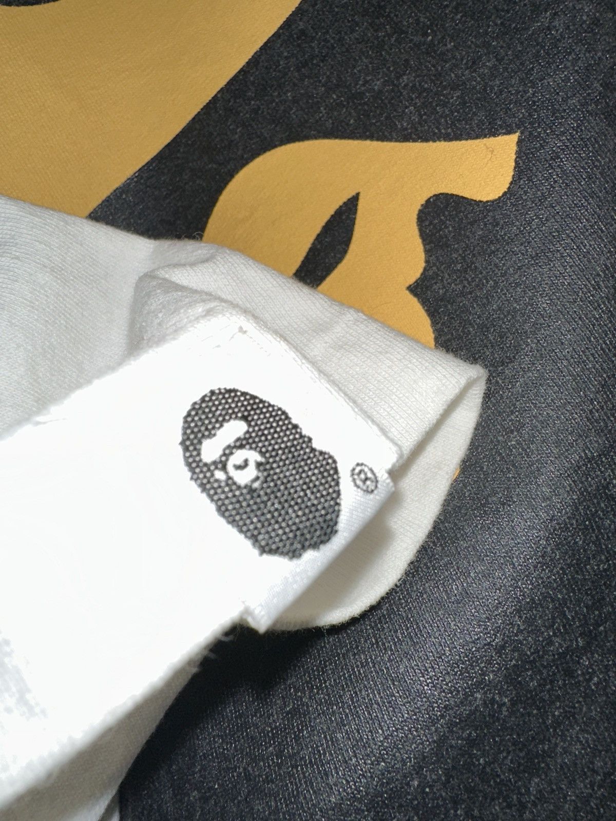 Bape × Undefeated Bape x Undefeated Return of the Bape Tee Size US L / EU 52-54 / 3 - 4 Thumbnail