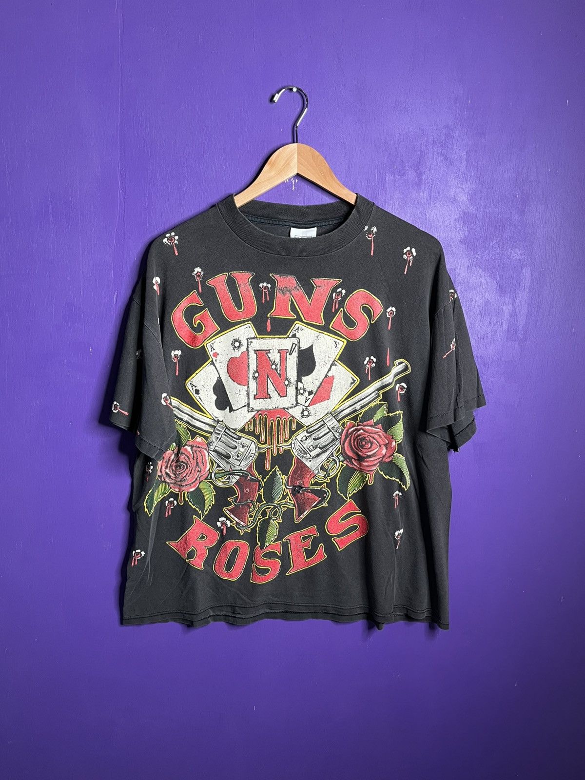 Band Tees × Vintage Vintage 90s Guns N’ Roses bulletholes AOP t-shirt Size US XL / EU 56 / 4 - 1 Thumbnail