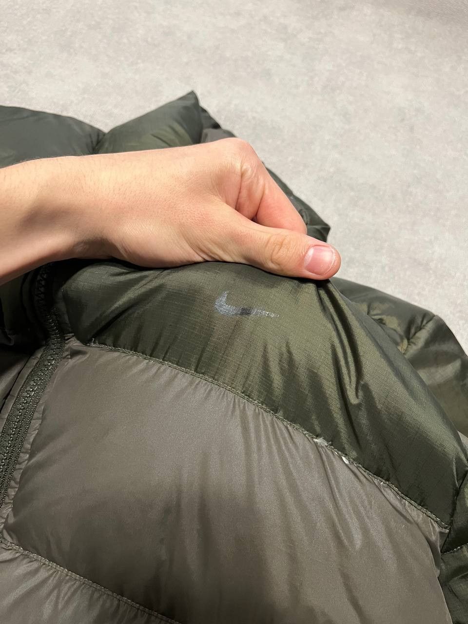 Nike Vintage Nike Puffer Jacket 00s Down Swoosh Men Size L Green Size US L / EU 52-54 / 3 - 8 Thumbnail