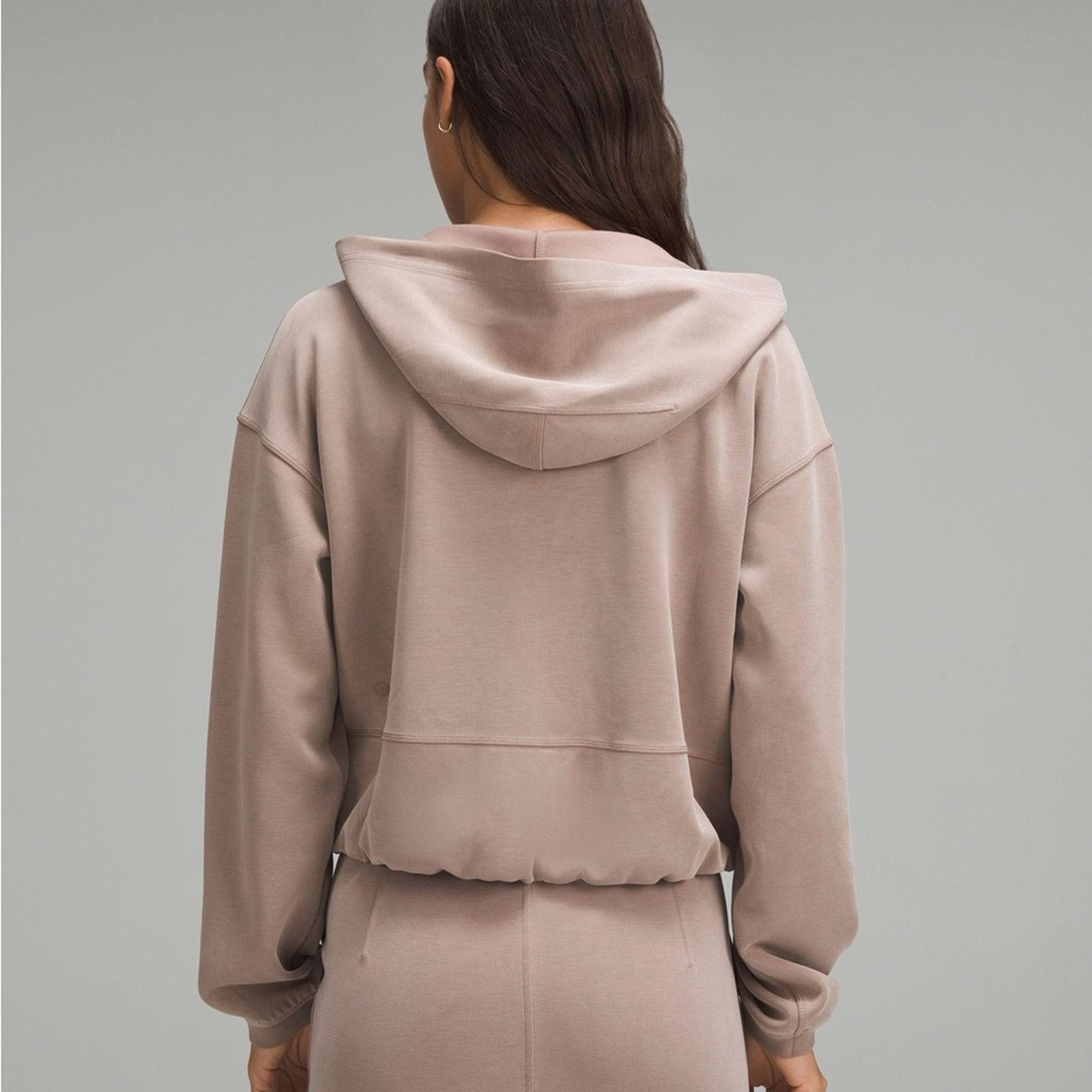 Lululemon NWT Lululemon Softstreme Full-Zip Hoodie Size M / US 6-8 / IT 42-44 - 5 Thumbnail