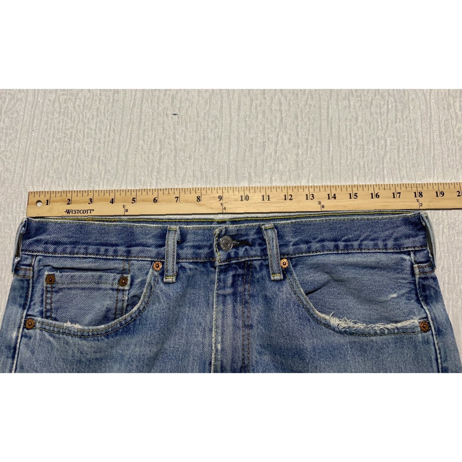 Levi's VINTAGE Levi's 505 Jean Shorts Mens 36×11 Blue Hemmed Denim Distressed Pockets Bermuda Casual 5-Pocket Design Men Shirt? Size US 36 / EU 52 - 4 Thumbnail