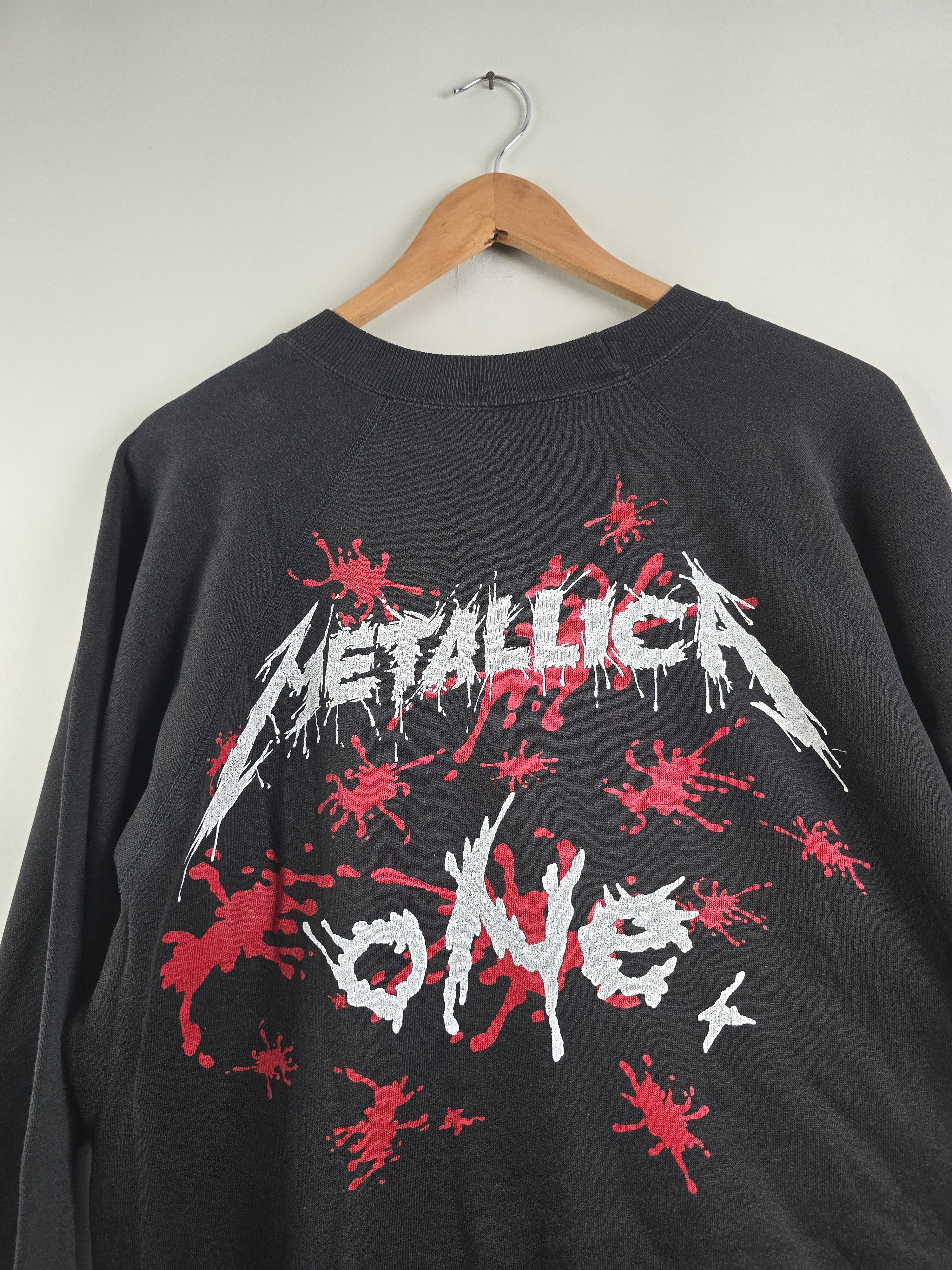 Band Tees × Metallica × Vintage 80s Metallica One Pushead Crew neck L 22" 26" Size US L / EU 52-54 / 3 - 6 Thumbnail