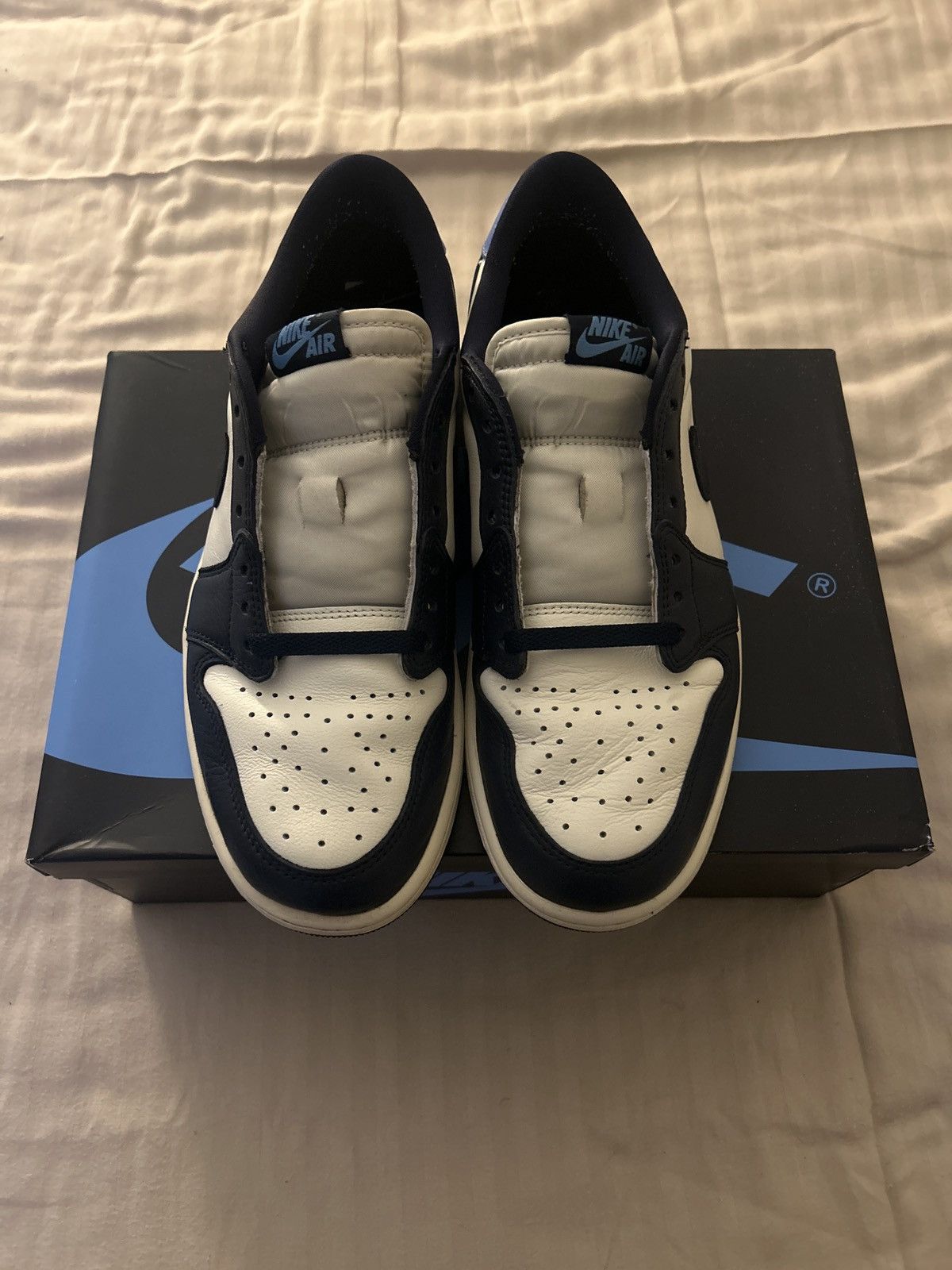 Jordan Brand Air Jordan 1 Low “Obsidian” Size US 10.5 / EU 43-44 - 3 Thumbnail