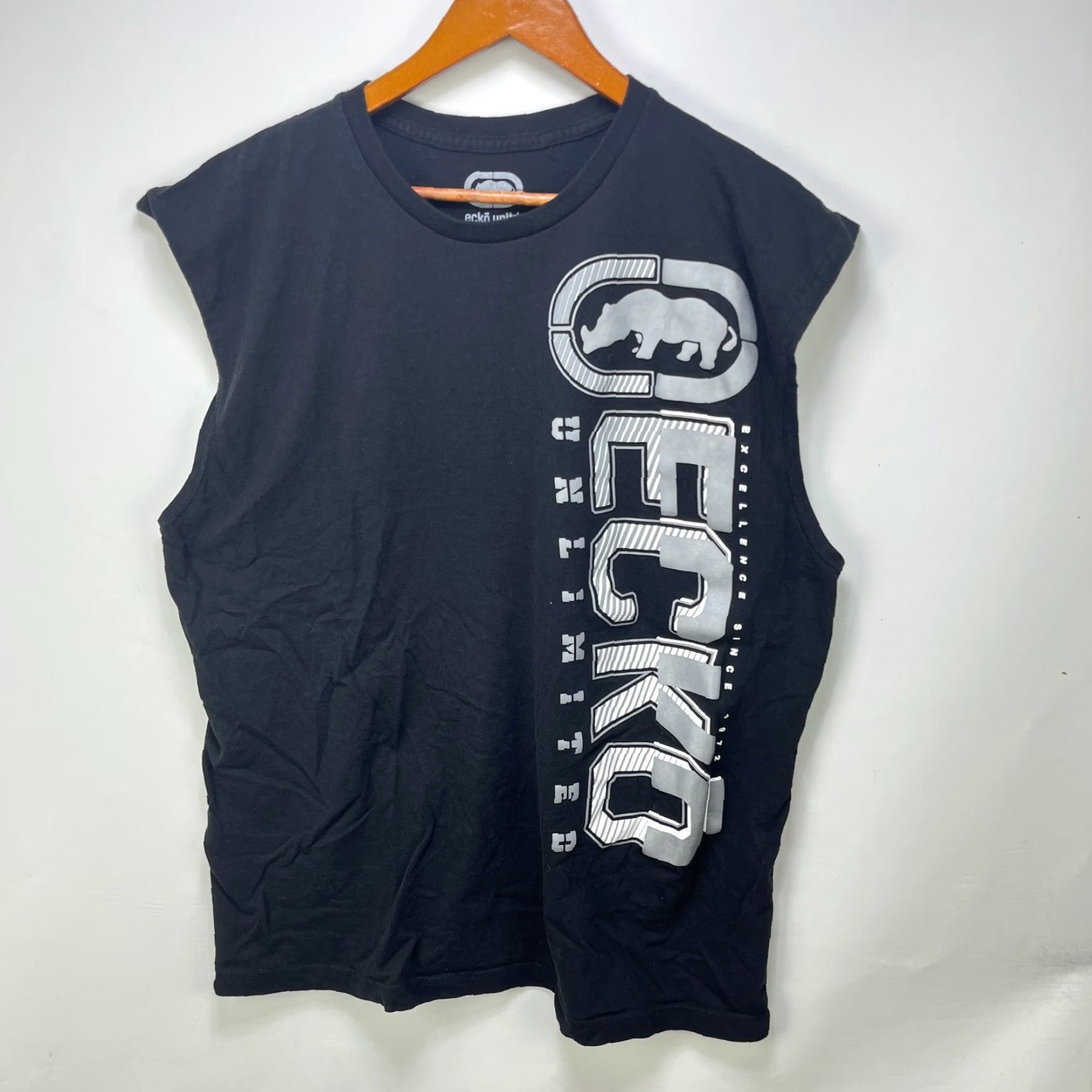 Ecko Unltd. VINTAGE Ecko Unltd. Shirt 2XL Men Black Cotton Knit Logo Crew Neck Sleeveless T-Shirt Summer 2000s BeEr Theme Size US XXL / EU 58 / 5 - 2 Thumbnail