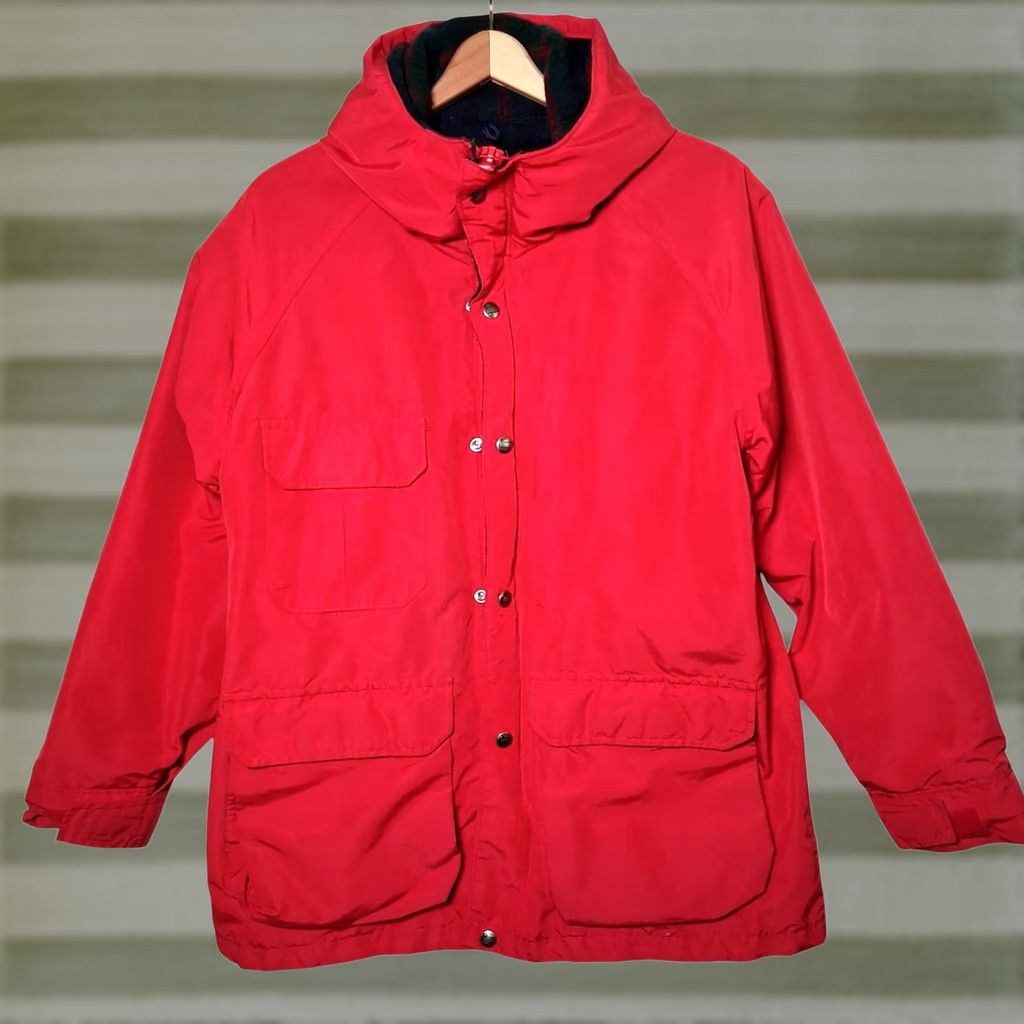 Vintage VINTAGE Woolrich Woman Work Coat L Red Hooded Wool Blend Lined Utility Jacket Workwear Barn Chore Coat Women Mens? Size L / US 10 / IT 46 - 1 Thumbnail