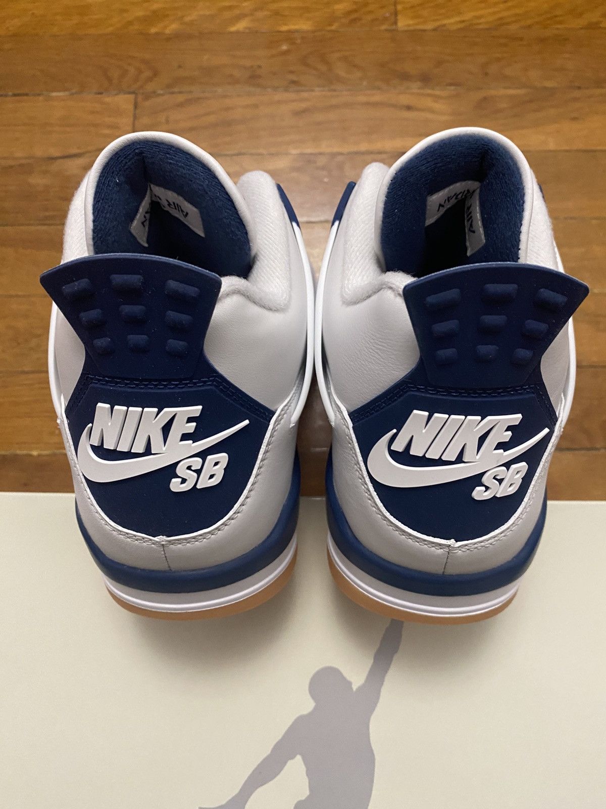 Jordan Brand Size 9M/10.5W - Air Jordan 4 Retro SB White Navy Blue Size US 9 / EU 42 - 7 Thumbnail