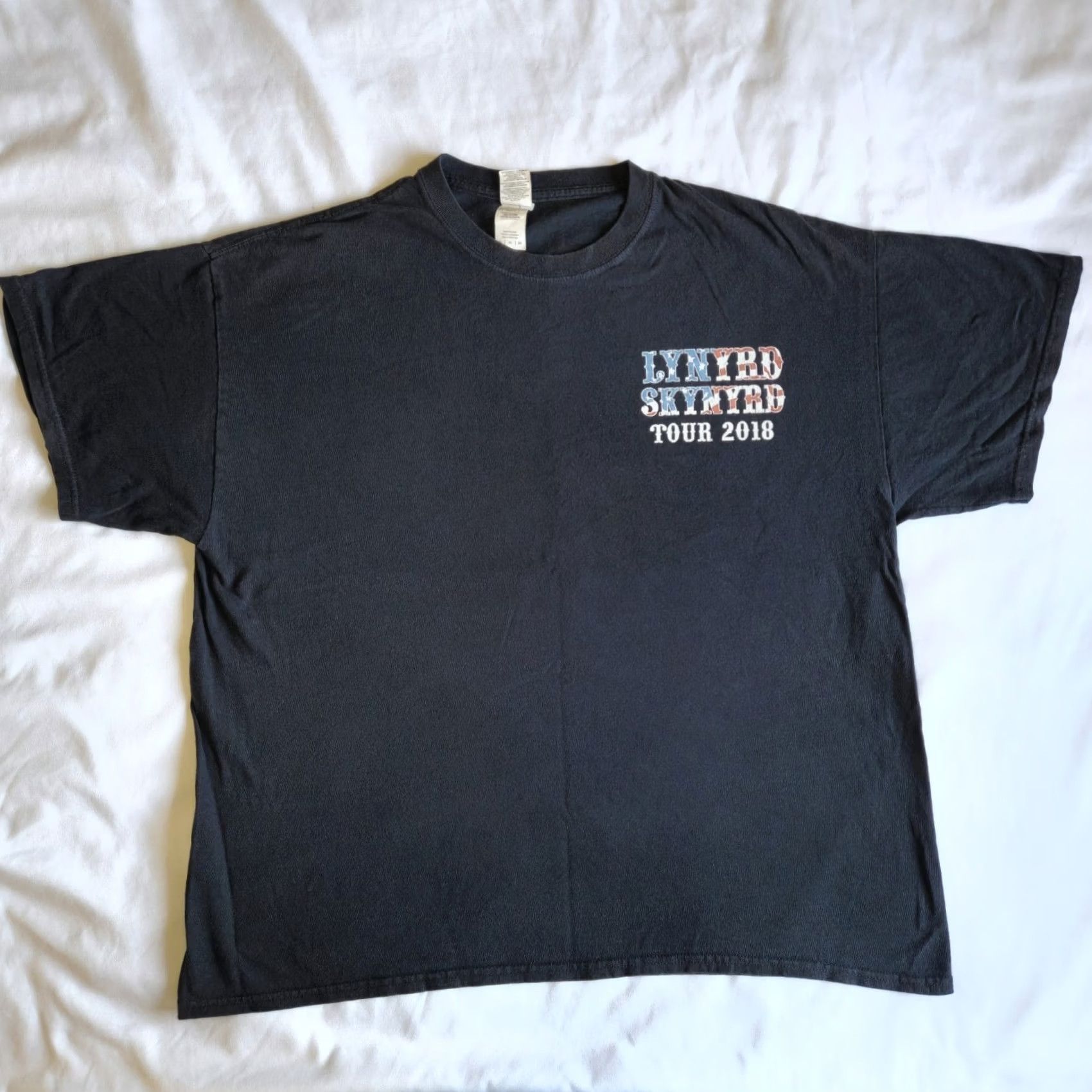 Gildan Lynyrd Skynyrd Farewell Tour 2018 Chopper Bike Band Rare Black XL Graphic TShirt Tee Size US XL / EU 56 / 4 - 4 Thumbnail