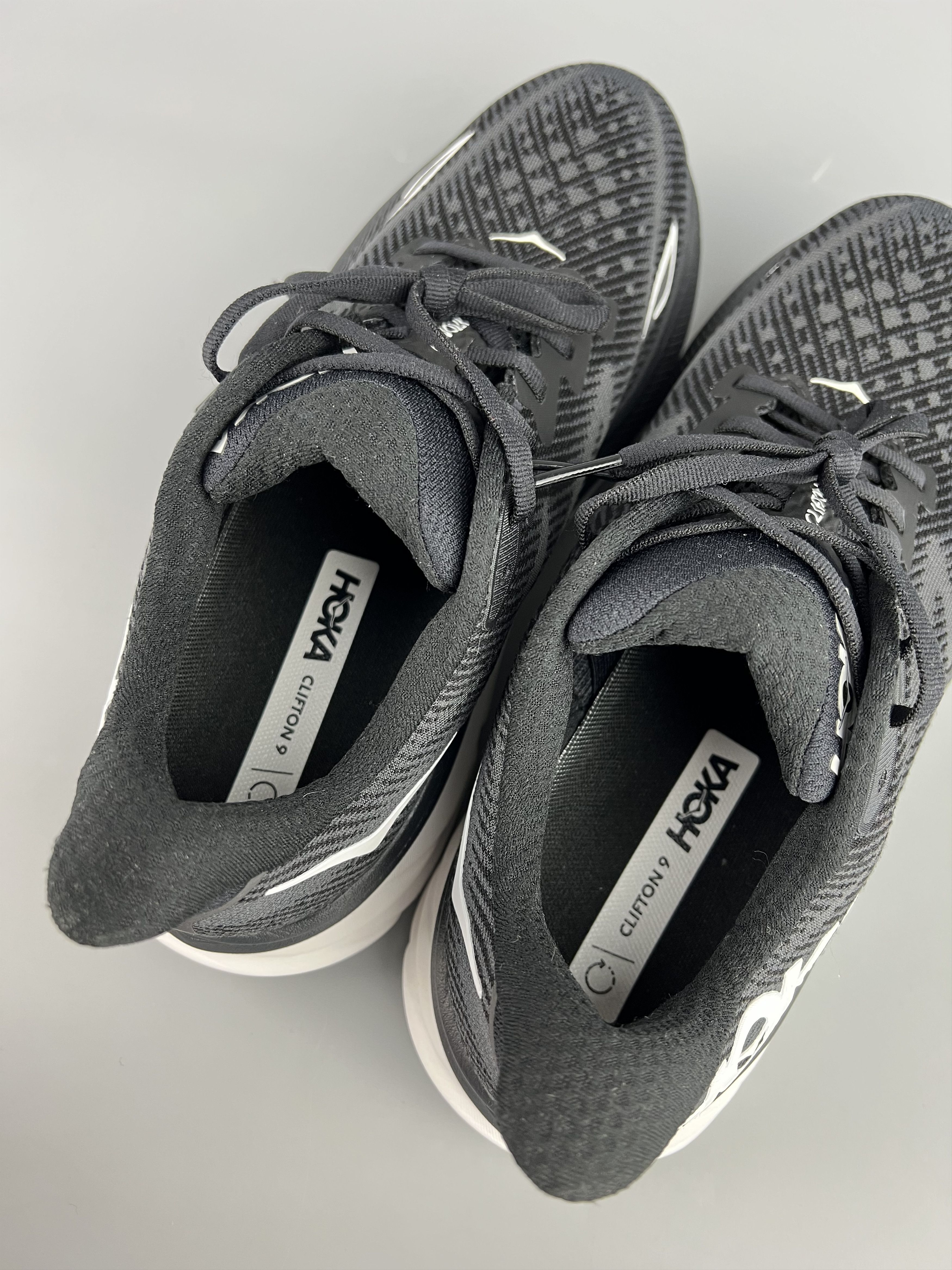 Hoka 10D Hoka One One Clifton 9 Wide Running Shoes Walking Gym Size US 10 / IT 40 - 7 Thumbnail