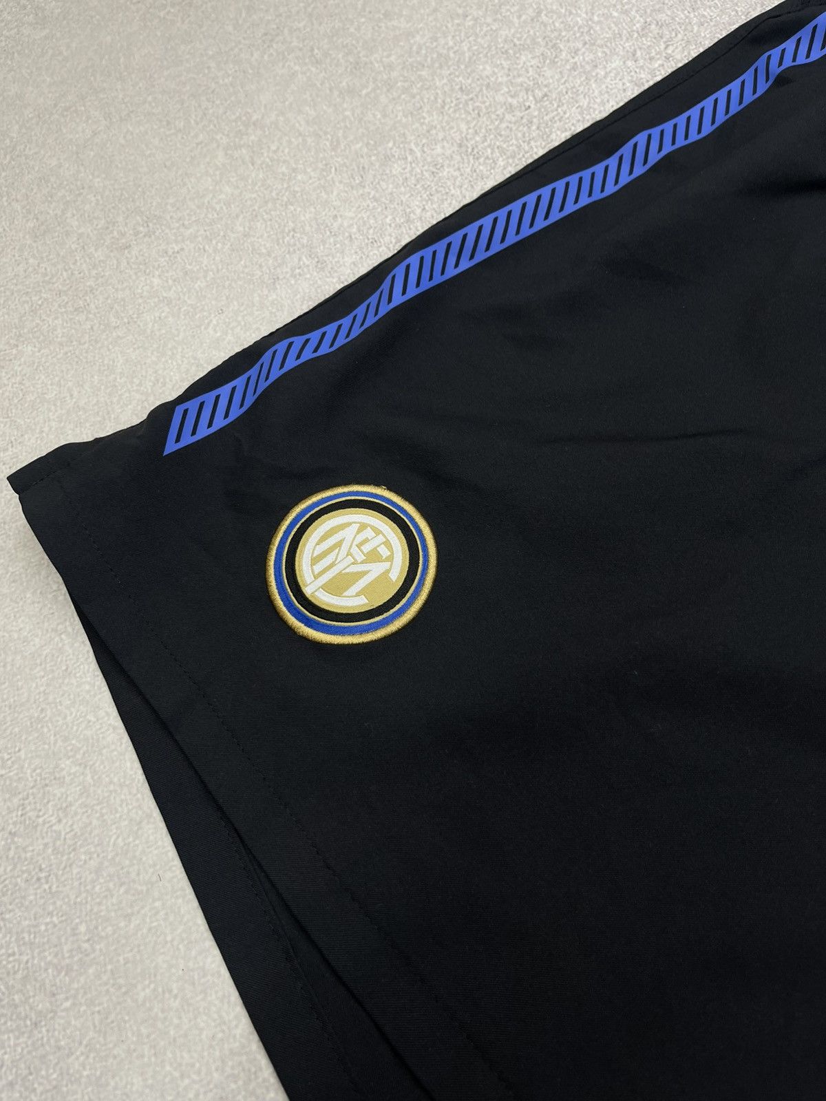 Nike Vintage Nike Inter Soccer Shorts Black Dri Fit Football Size US 36 / EU 52 - 4 Thumbnail