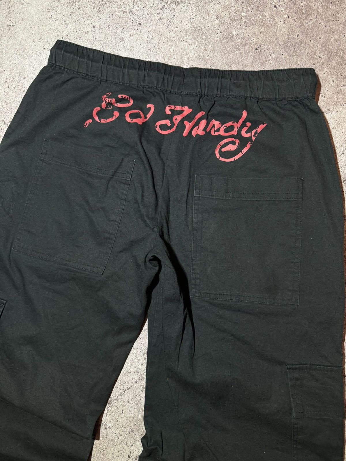 Christian Audigier × Ed Hardy × Vintage Ed Hardy Vintage big logo cargo pants Size US 30 / EU 46 - 2 Thumbnail