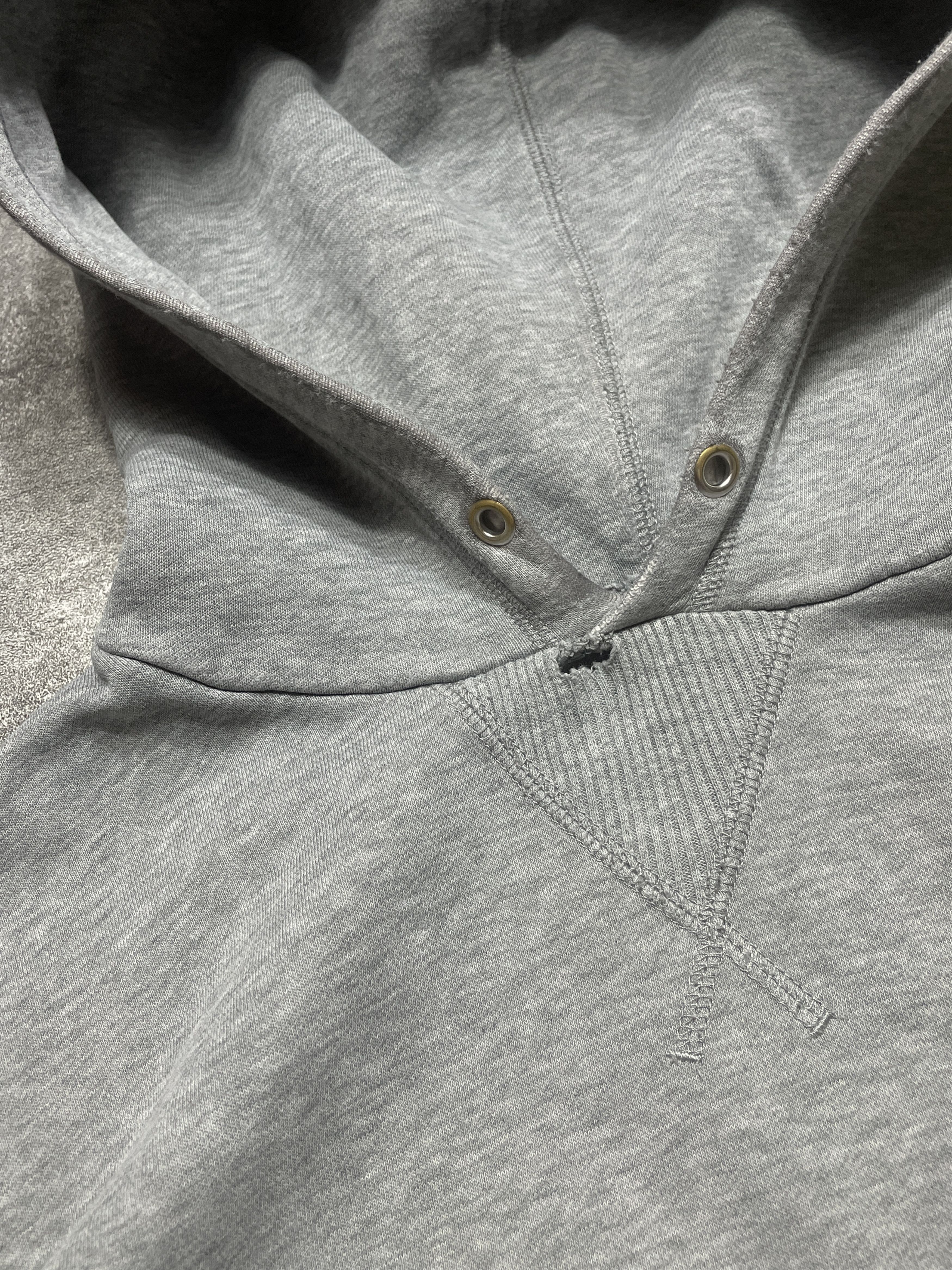 ❗️RARE❗️Nike Vintage Y2K Hoodie Boxy Distressed