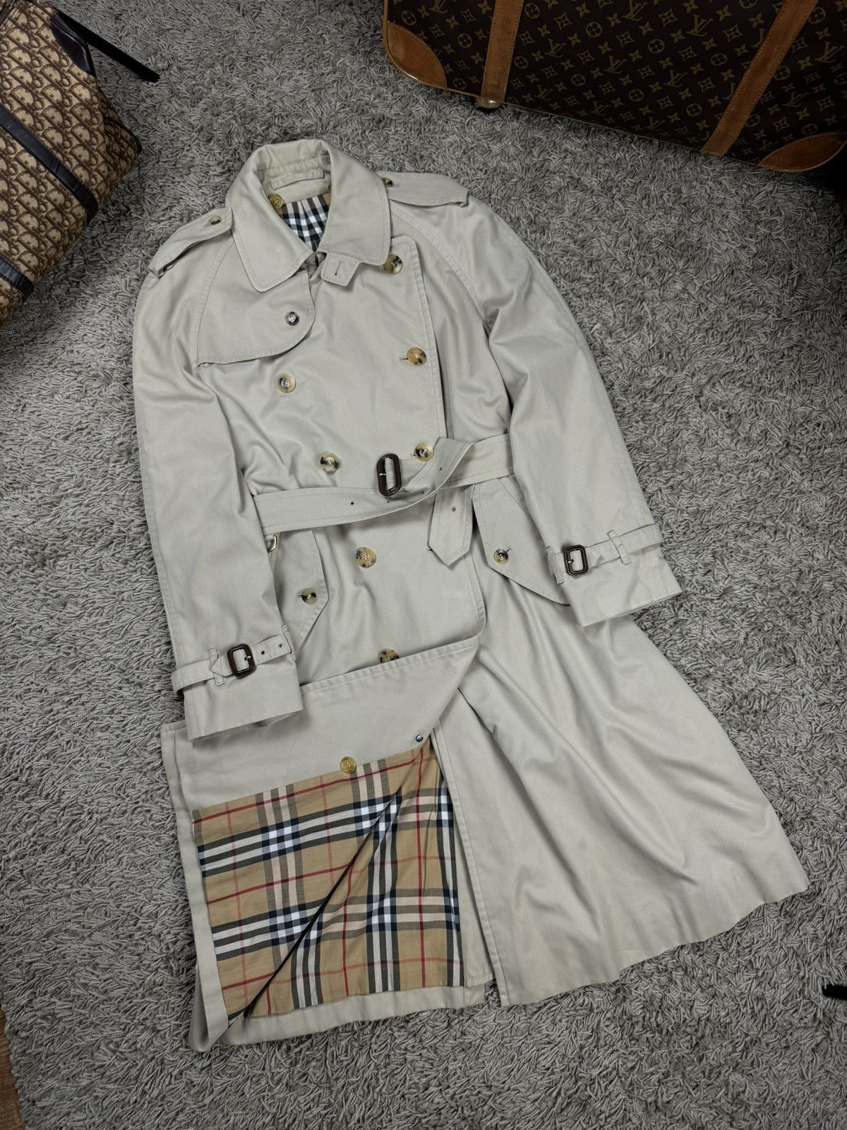 Burberry × Vintage Vintage trench coat Burberry original luxury streetwear item Size L / US 10 / IT 46 - 2 Thumbnail