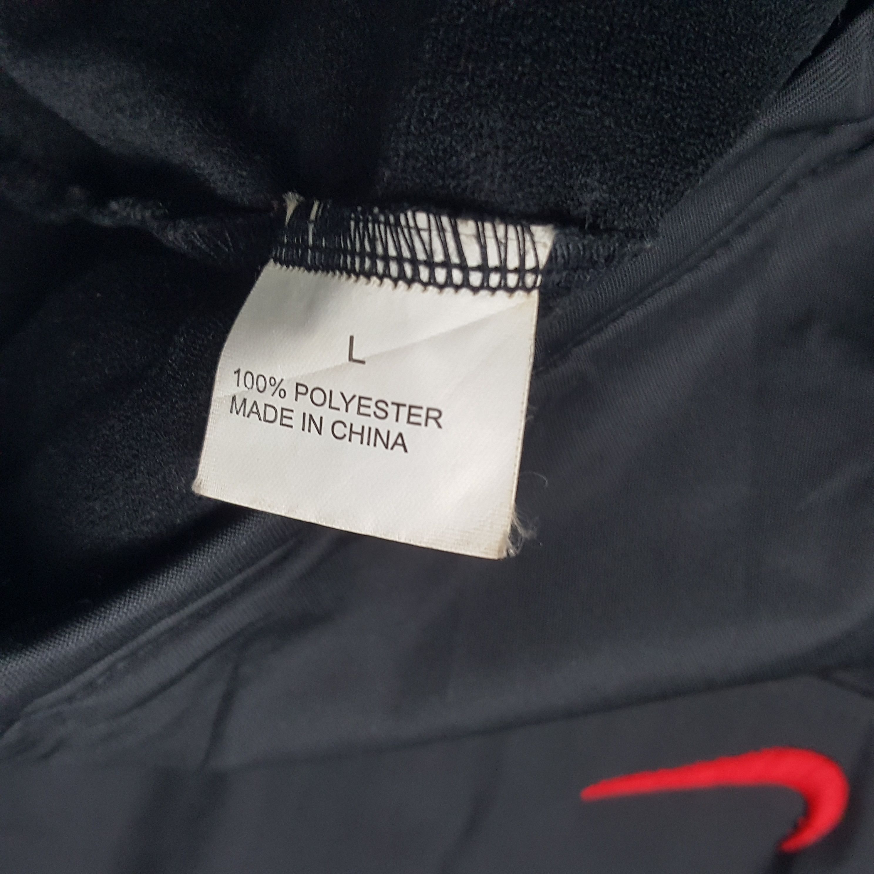 Nike × Vintage Vintage Nike Windbreaker Jacket Size US L / EU 52-54 / 3 - 9 Thumbnail