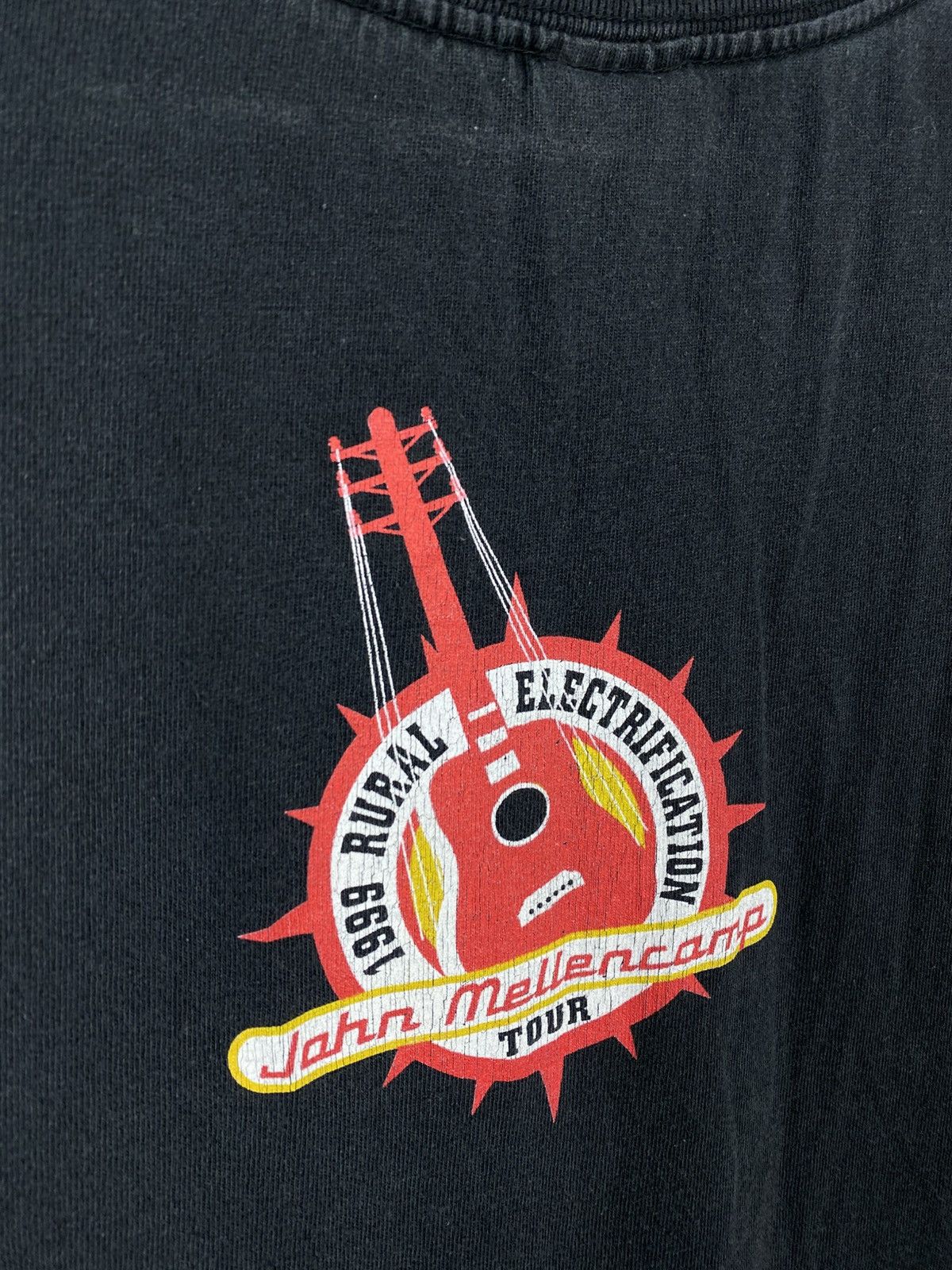 Band Tees 🎞️Vintage 1999 T-Shirt Rural Electrification John Mellencamp🎞️ Size US M / EU 48-50 / 2 - 12 Thumbnail