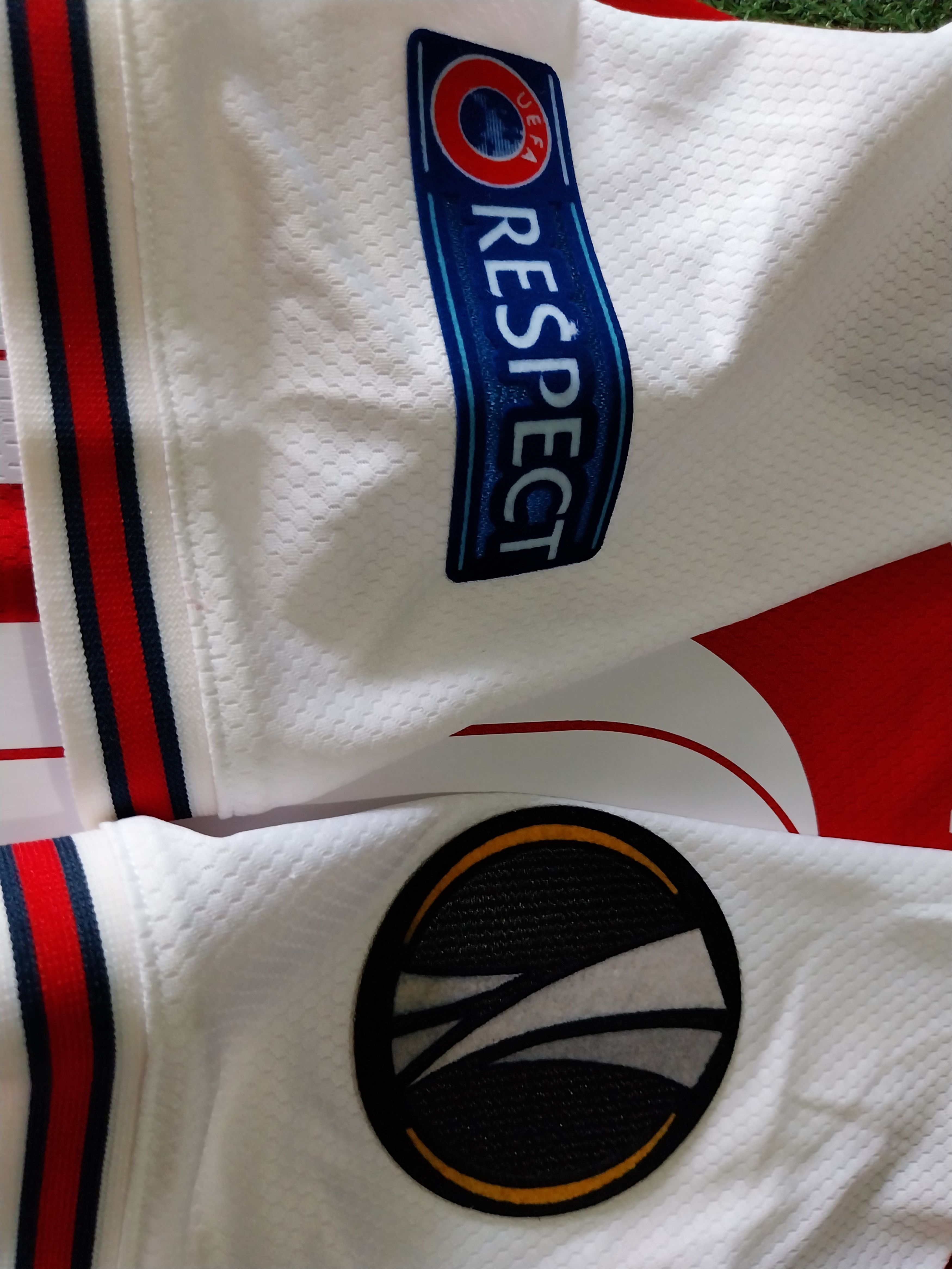 Adidas Arsenal home 2019/2020 özil jersey football Size US S / EU 44-46 / 1 - 8 Thumbnail