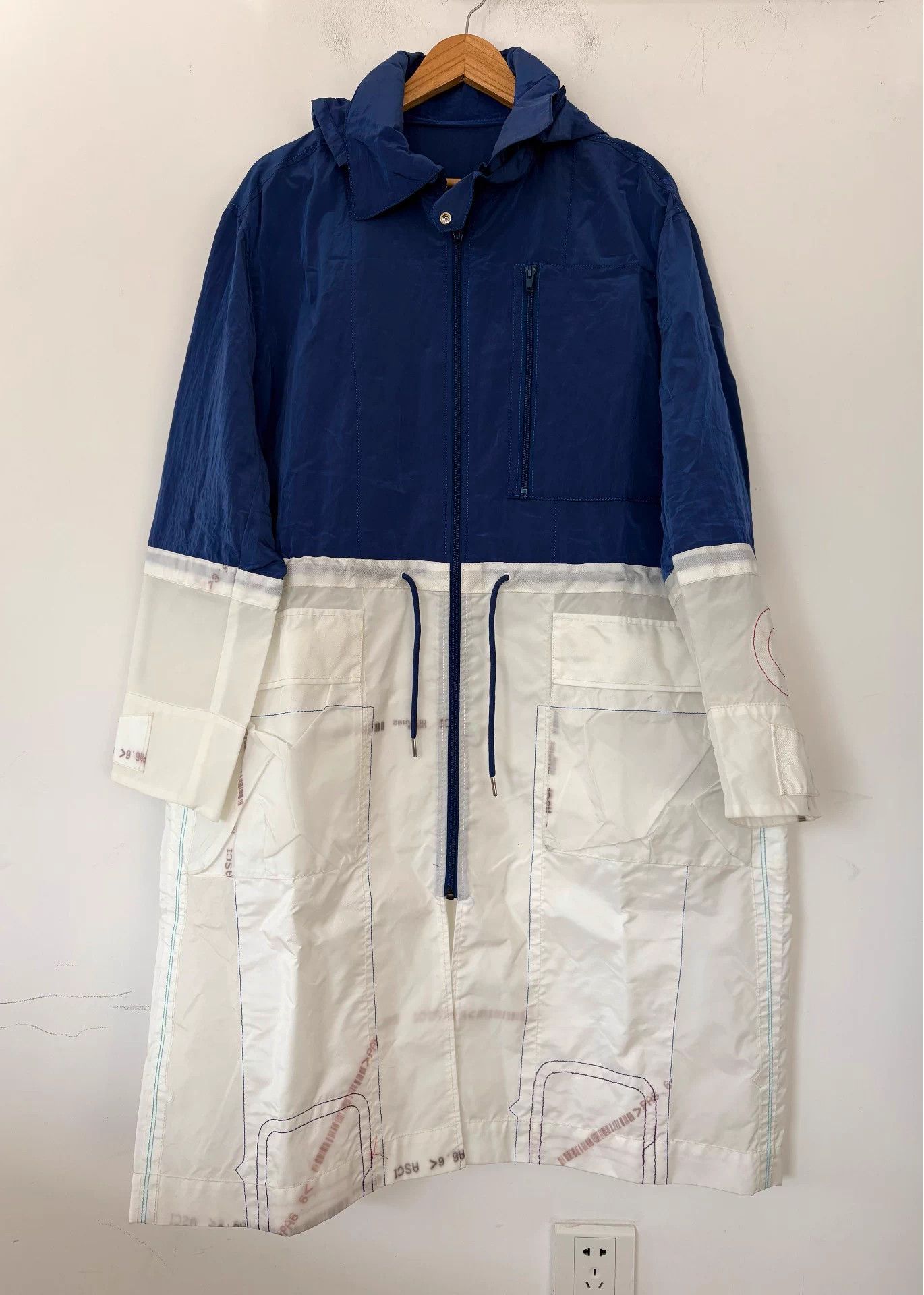 KANGHYUK Kanghyuk Men's Color Blocked Recycled Nylon Raincoat M Size US M / EU 48-50 / 2 - 1 Thumbnail