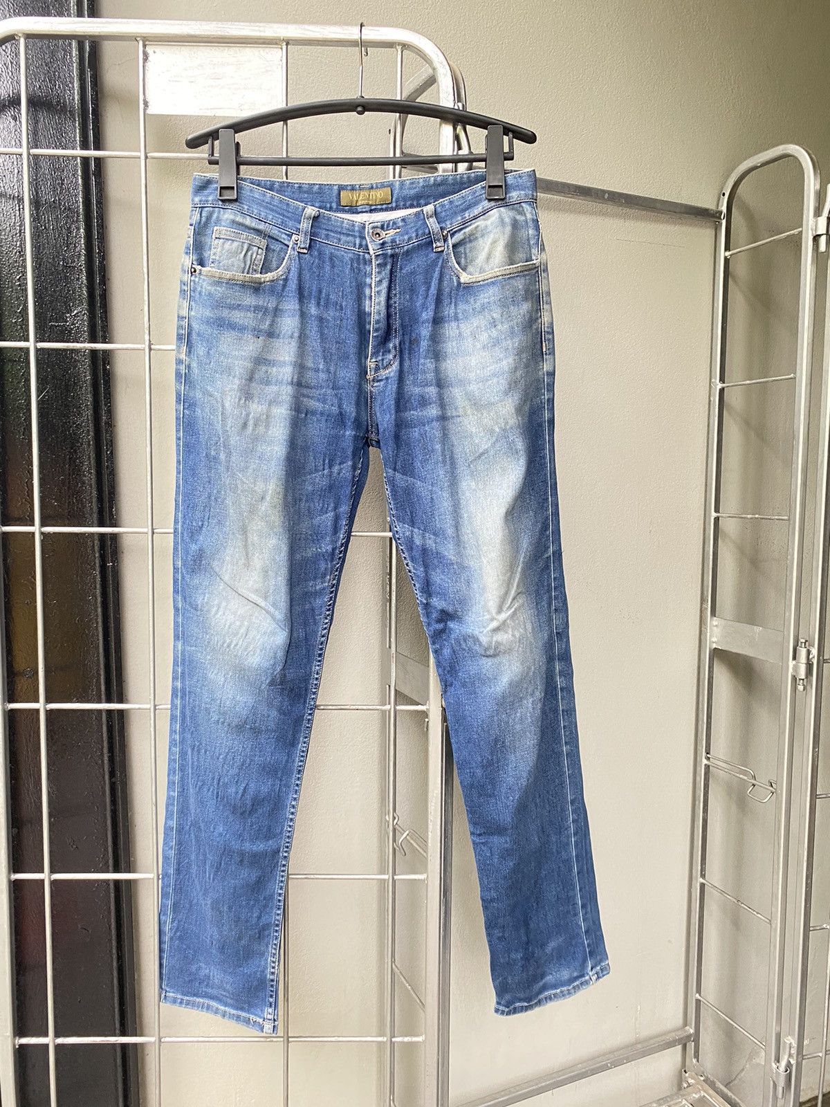 Valentino Valentino denim jeans Size US 32 / EU 48 - 1 Thumbnail