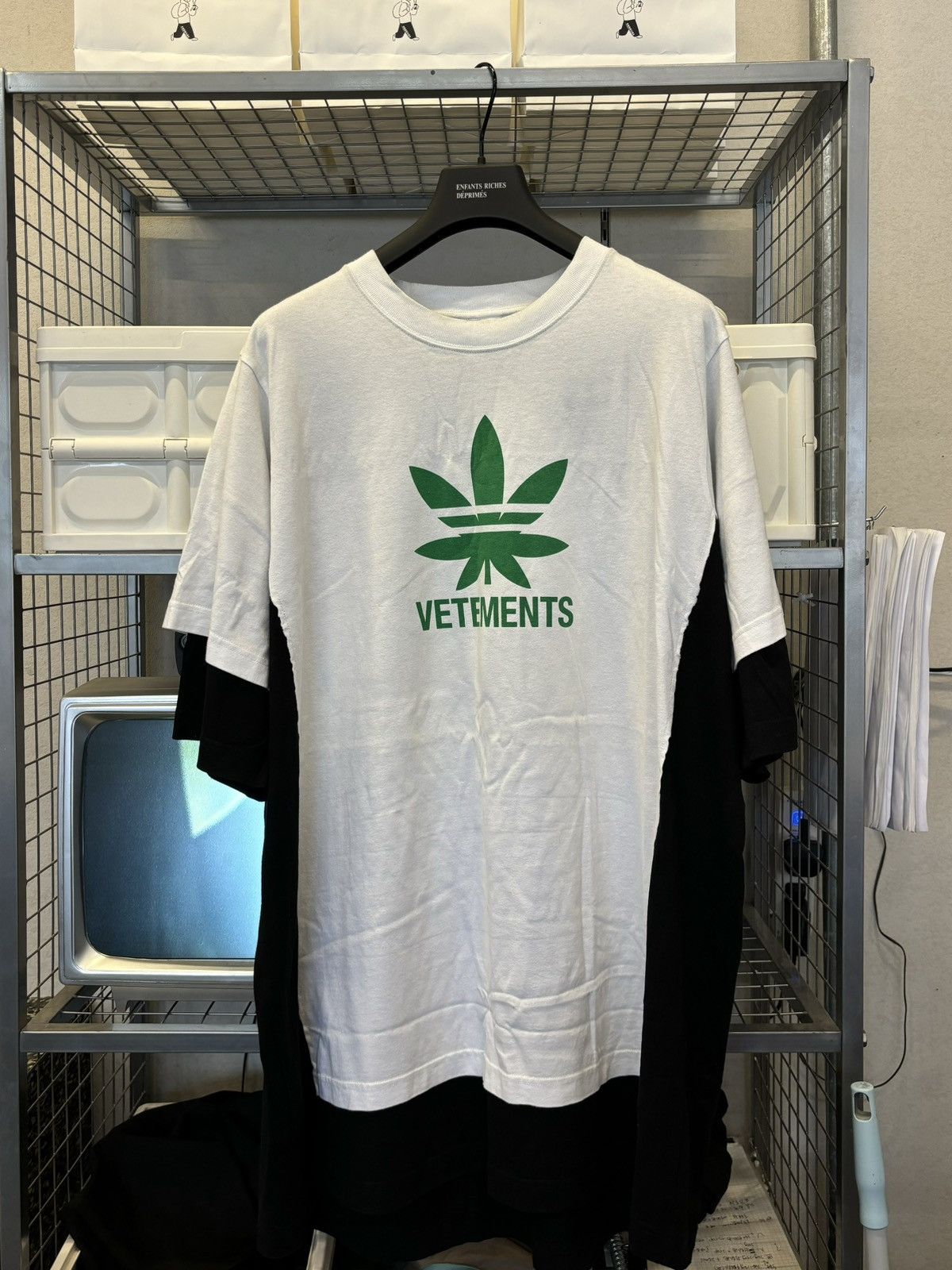 VETEMENTS 20ss FOR RENT シャツ 【公式通販】