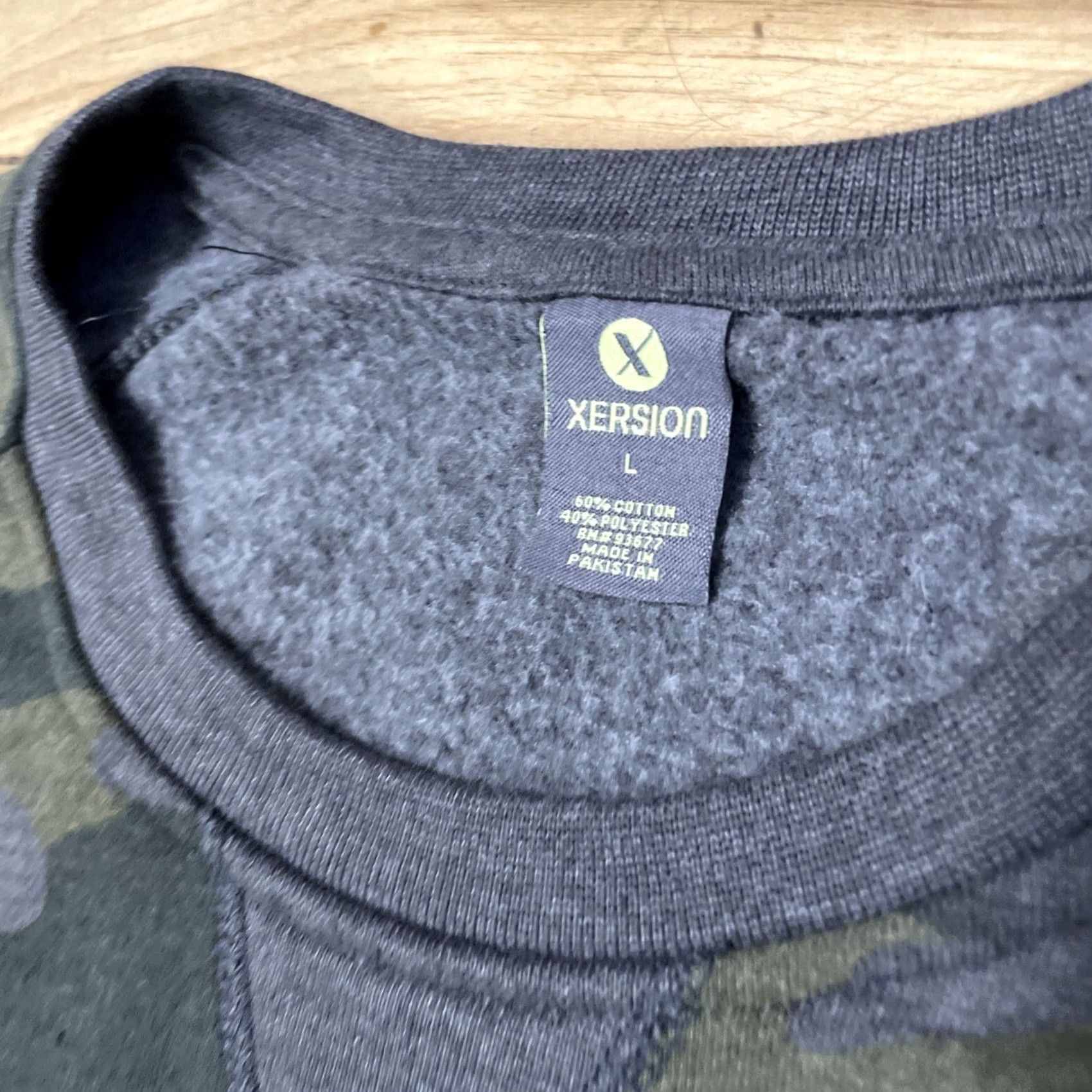 Vintage XERSION Fleece Sweater Men L Green Gray Army Camo Thermal Utility Long Sleeve L Size US L / EU 52-54 / 3 - 5 Thumbnail