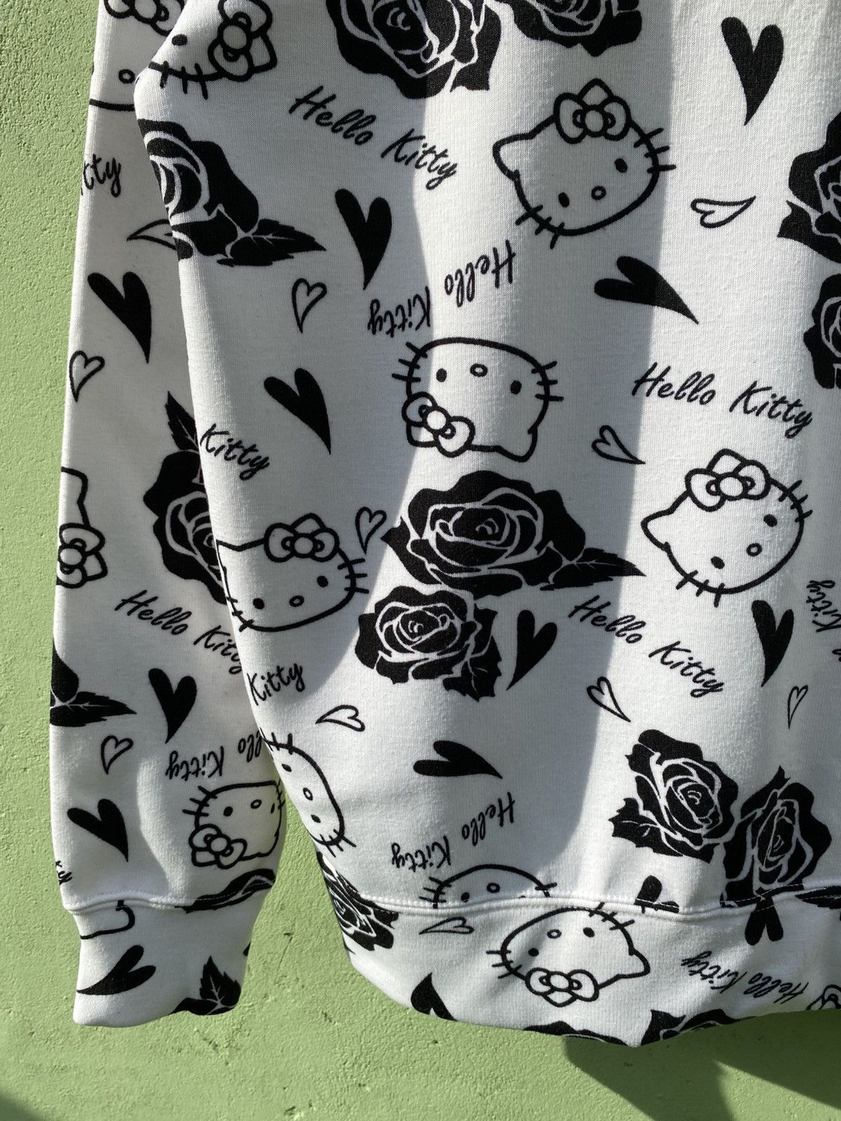 Japanese Brand Hello Kitty Japan All Over Print Zip Hoodie Black White Y2K Size US M / EU 48-50 / 2 - 13 Thumbnail