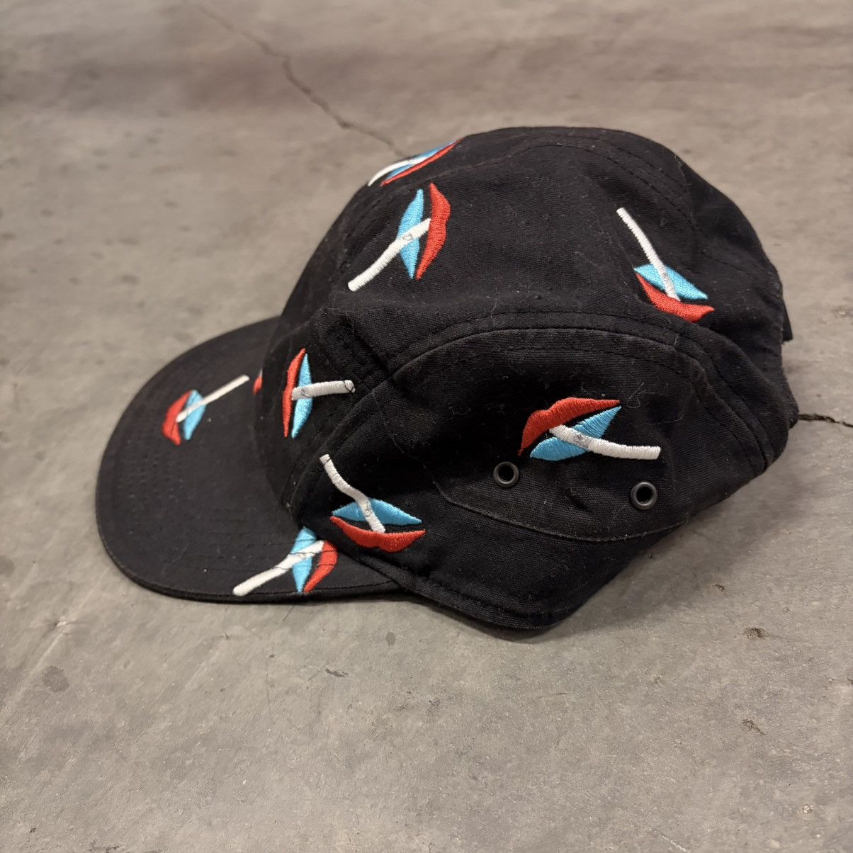 Palace Palace Skateboards Lips 5 Panel Hat Early Rare Size ONE SIZE - 2 Thumbnail