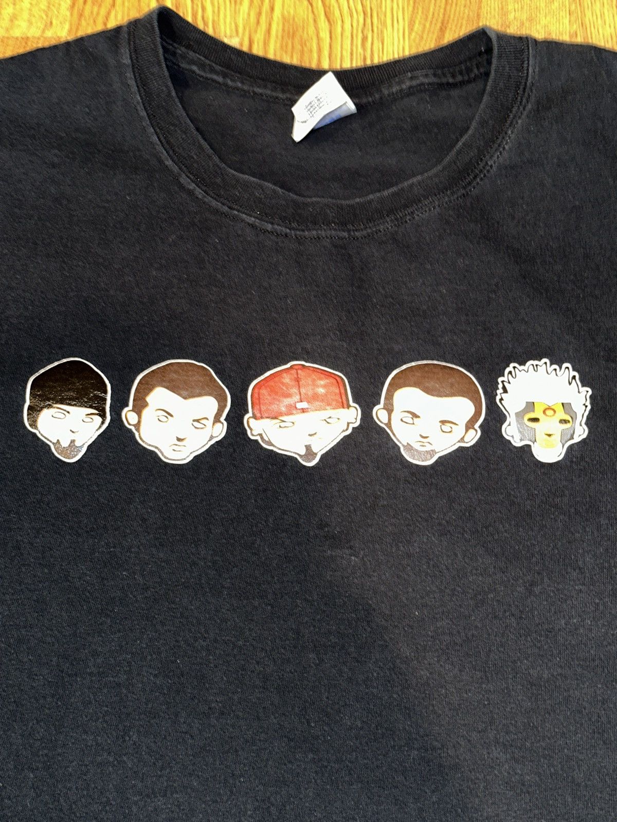 Gildan Y2K 2010s LIMP BIZKIT Forever Band Cartoon Heads Graphic Tee Size US XXL / EU 58 / 5 - 2 Thumbnail