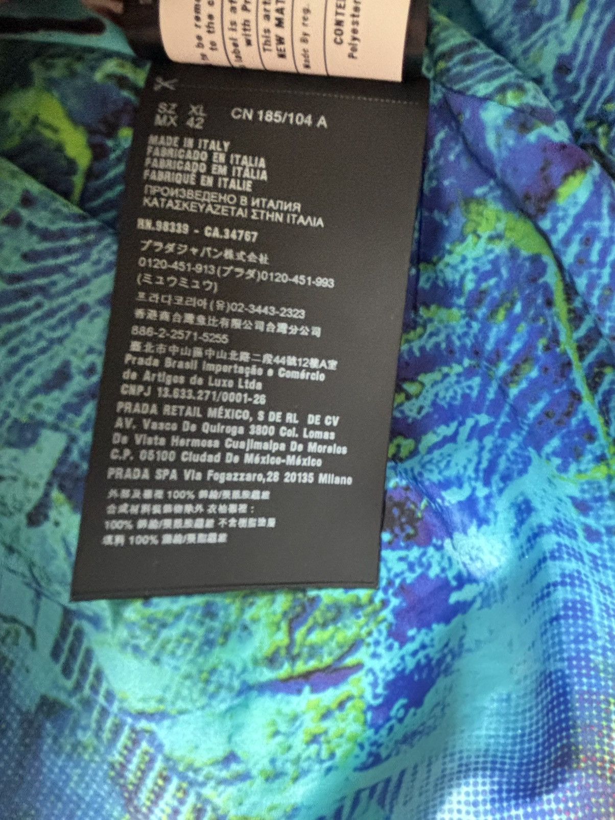 Prada Prada Psychedelic Coat Size XL SS19 Size US XL / EU 56 / 4 - 7 Thumbnail