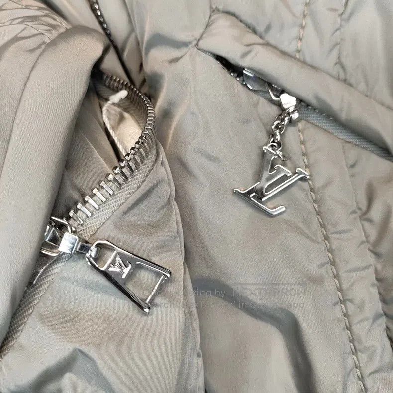 Louis Vuitton Louis Vuitton Down jacket Size XXS / US 00 / IT 34 - 4 Thumbnail